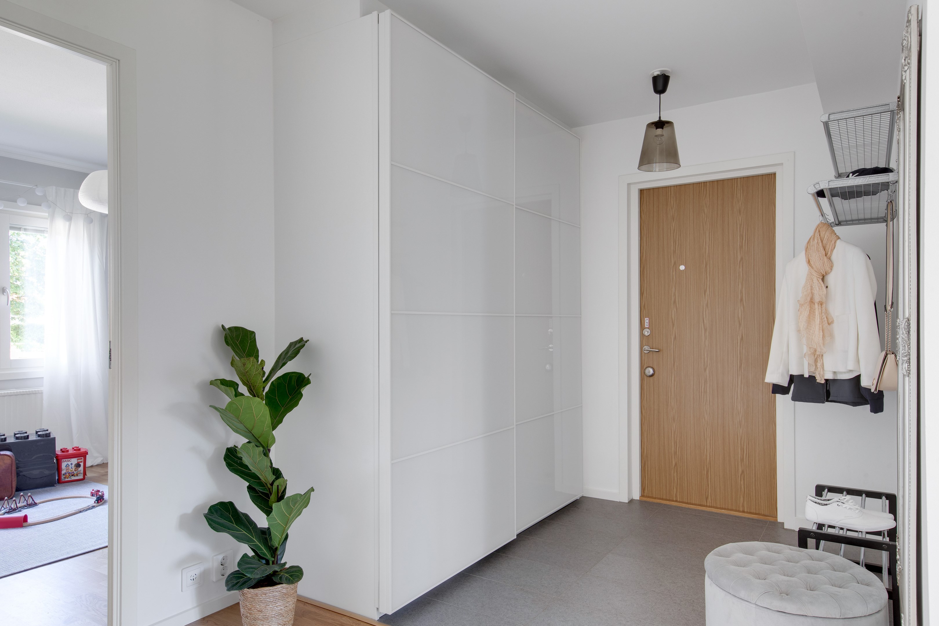 Bostadsbild från Körvelgatan 35B, Såld i Årsta, Uppsala