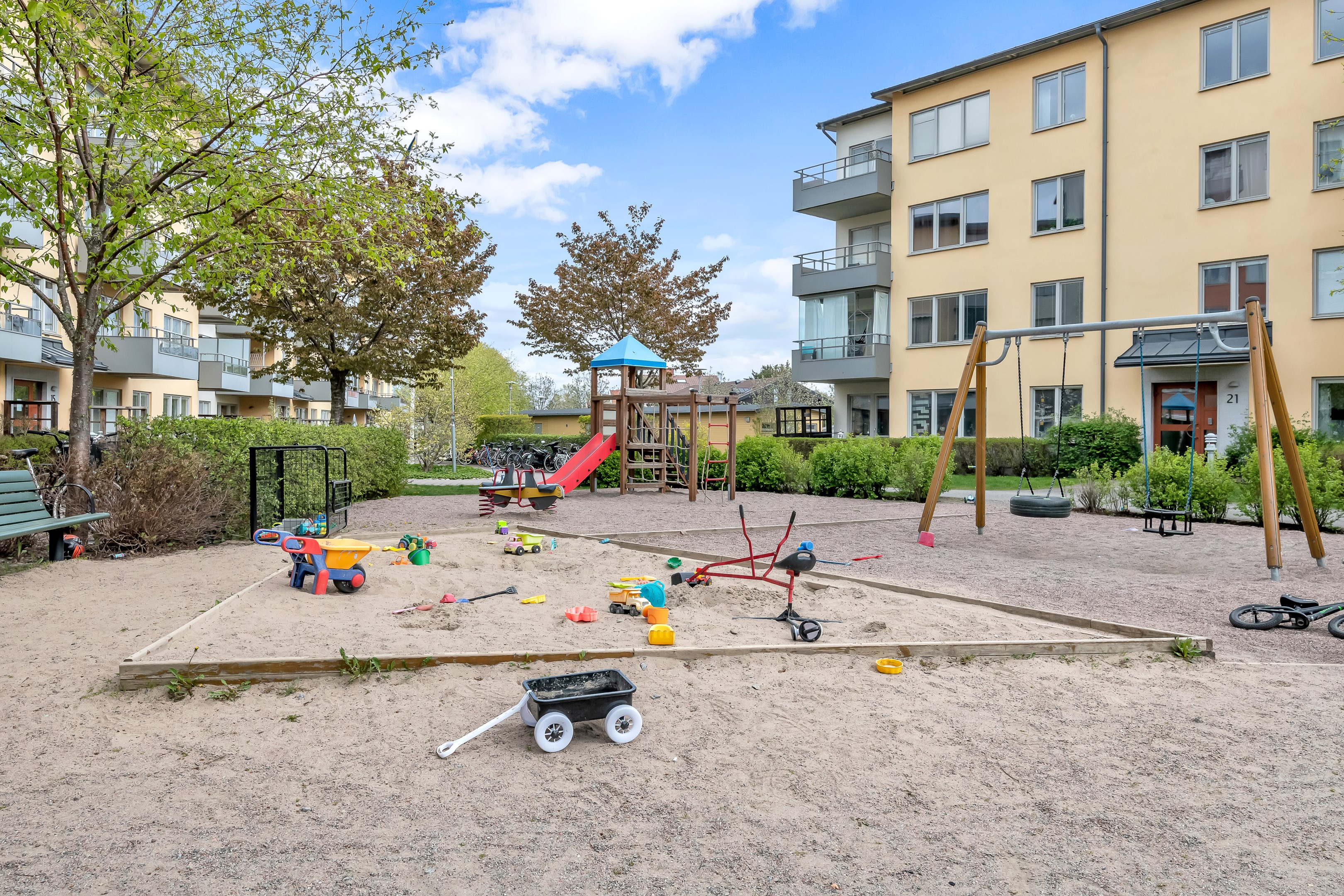 Bostadsbild från Hällbygatan 23, Såld i Luthagen, Uppsala