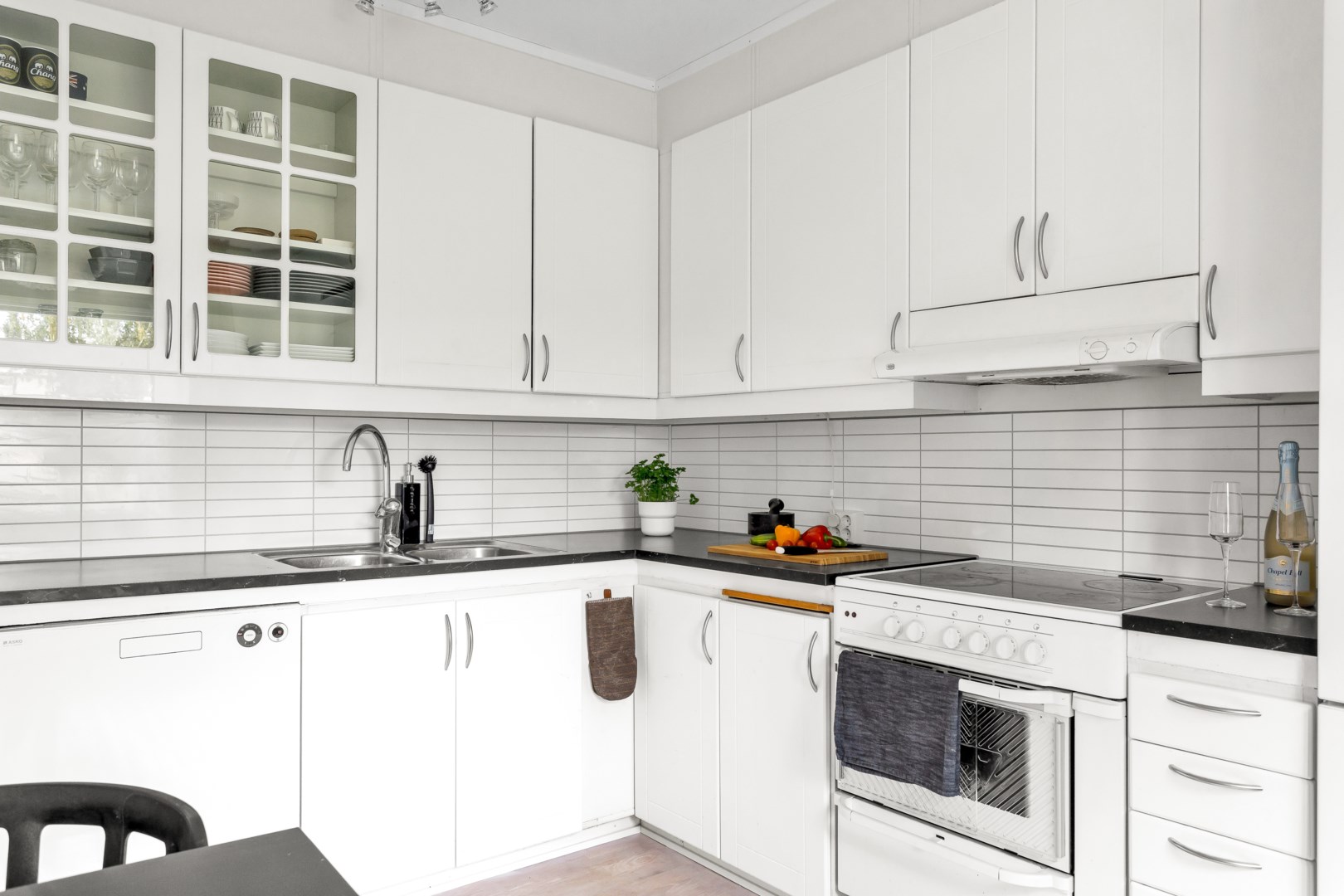 Bostadsbild från Körvelgatan 25B, Såld i Årsta, Uppsala