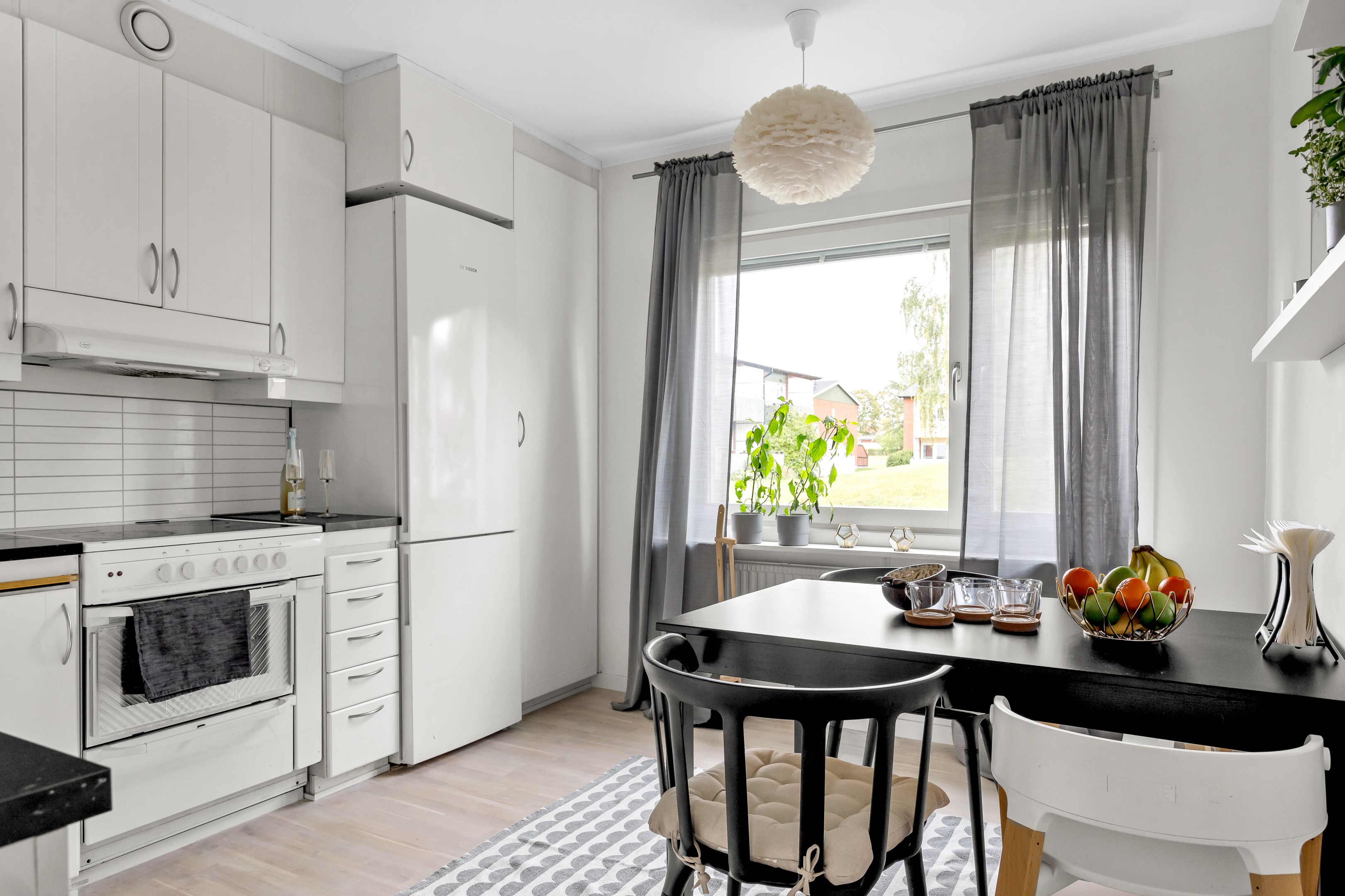 Bostadsbild från Körvelgatan 25B, Såld i Årsta, Uppsala