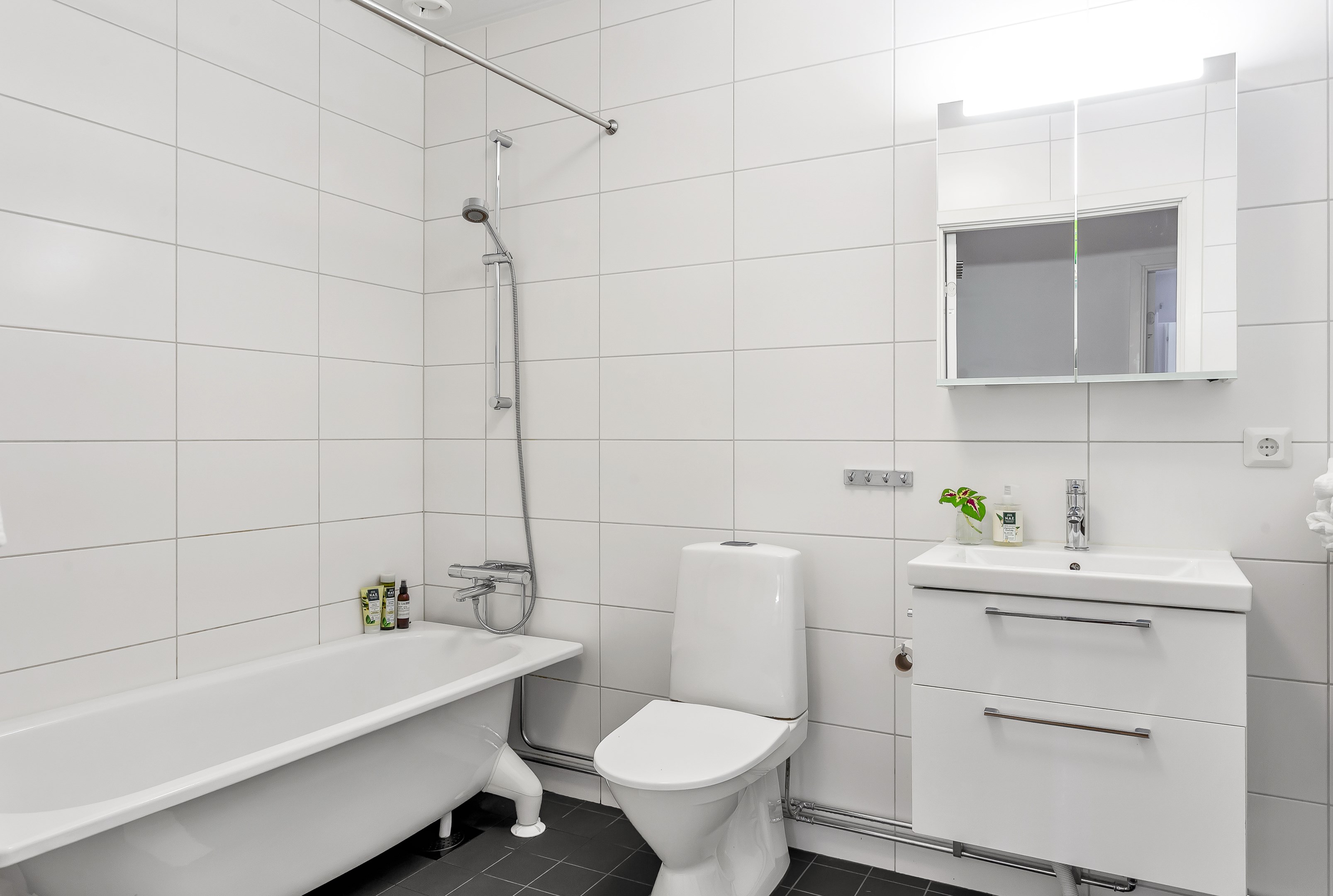 Bostadsbild från Tullgarnsgatan 16, Såld i Kungsängen, Uppsala