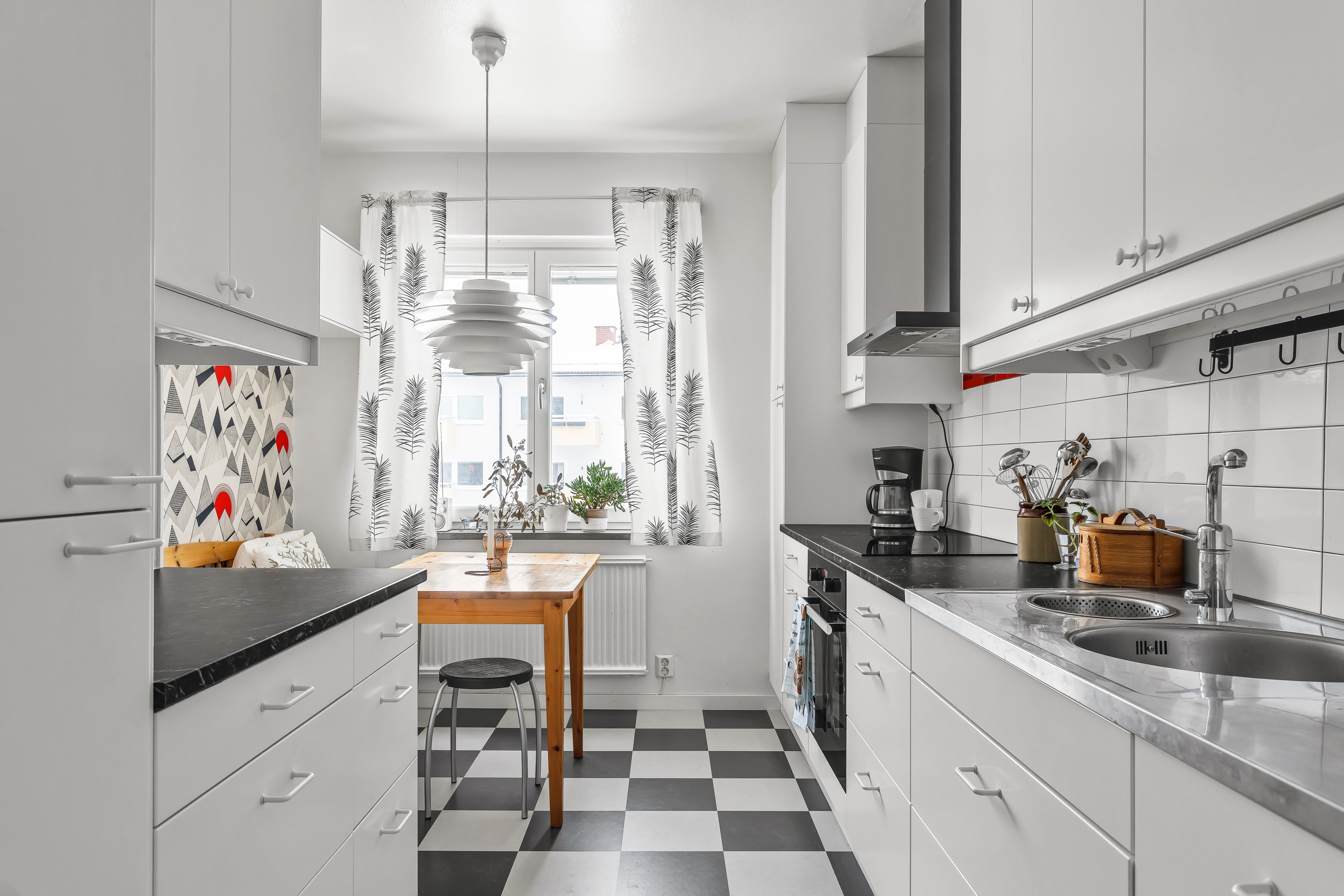 Bostadsbild från Karlsrogatan 89A, Såld i Sommarro, Uppsala