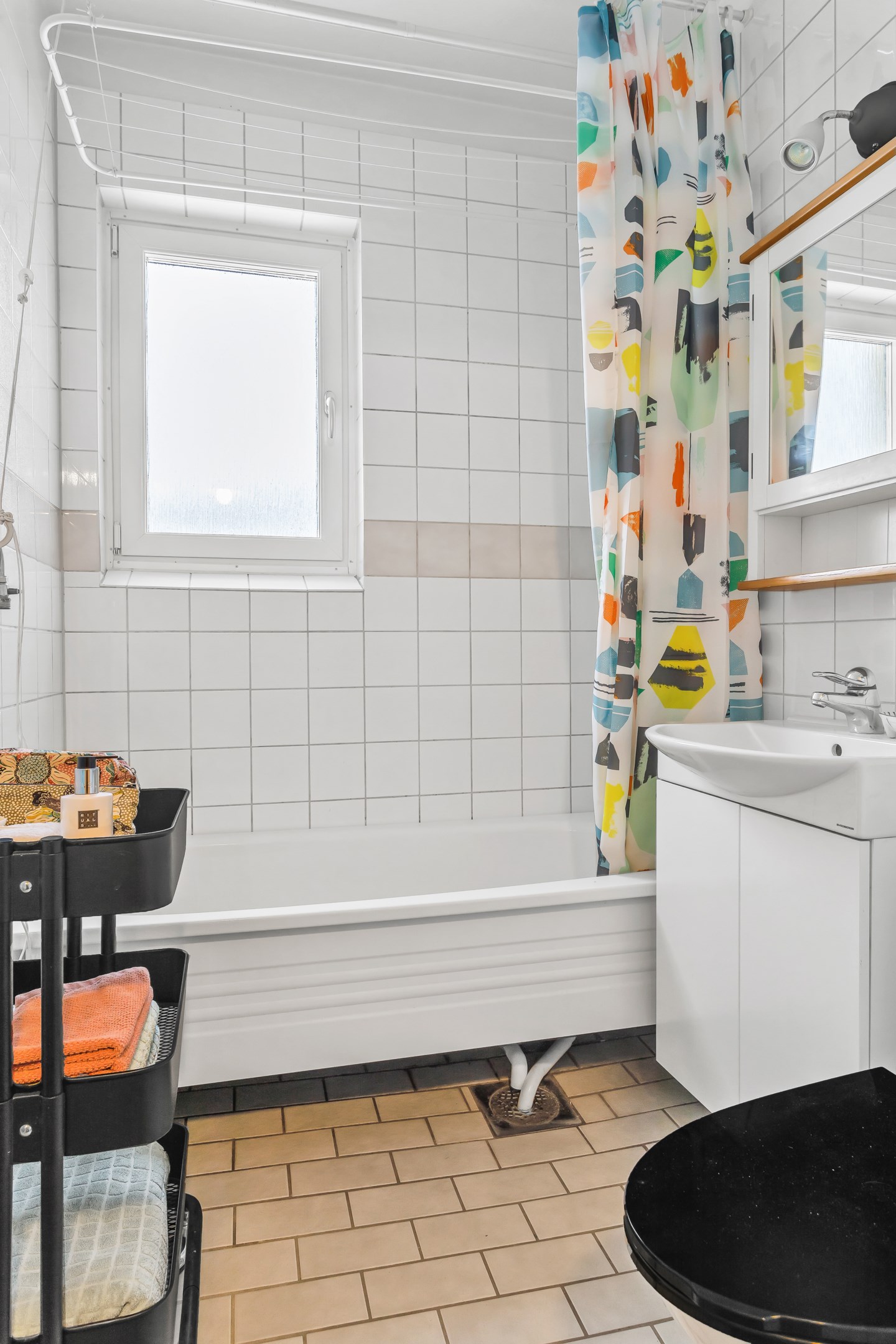 Bostadsbild från Karlsrogatan 89A, Såld i Sommarro, Uppsala