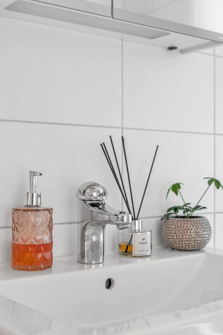 Bostadsbild från Solskensgatan 3, Till salu i Gränby backe, Uppsala