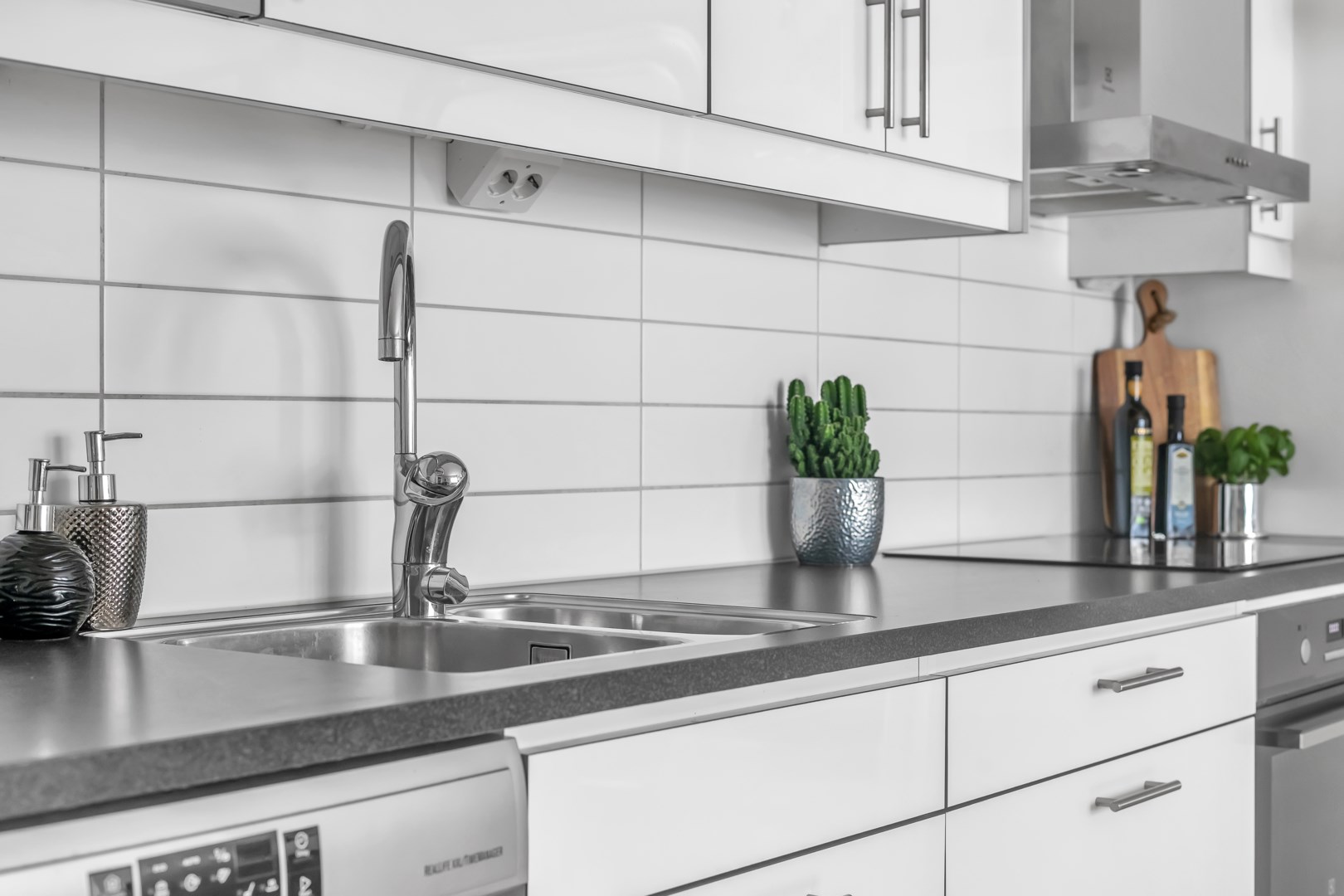 Bostadsbild från Solskensgatan 3, Till salu i Gränby backe, Uppsala