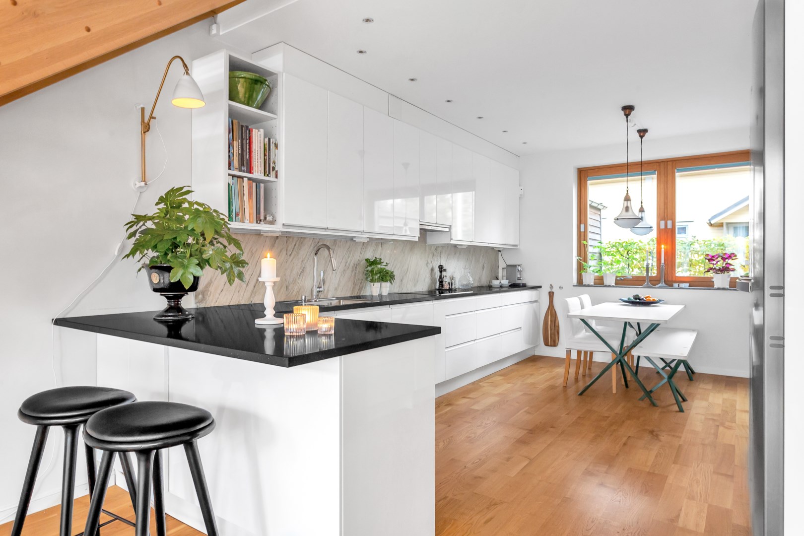 Bostadsbild från Villavägen 5A, Såld i Kåbo, Uppsala