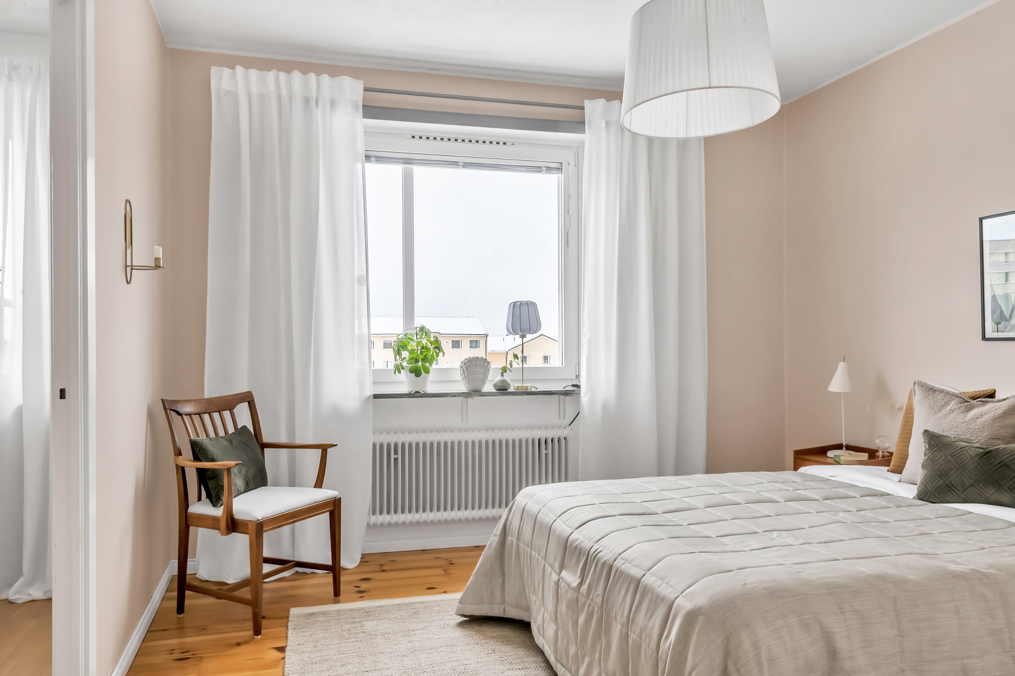 Bostadsbild från Källparksgatan 18, Såld i Salabacke, Uppsala