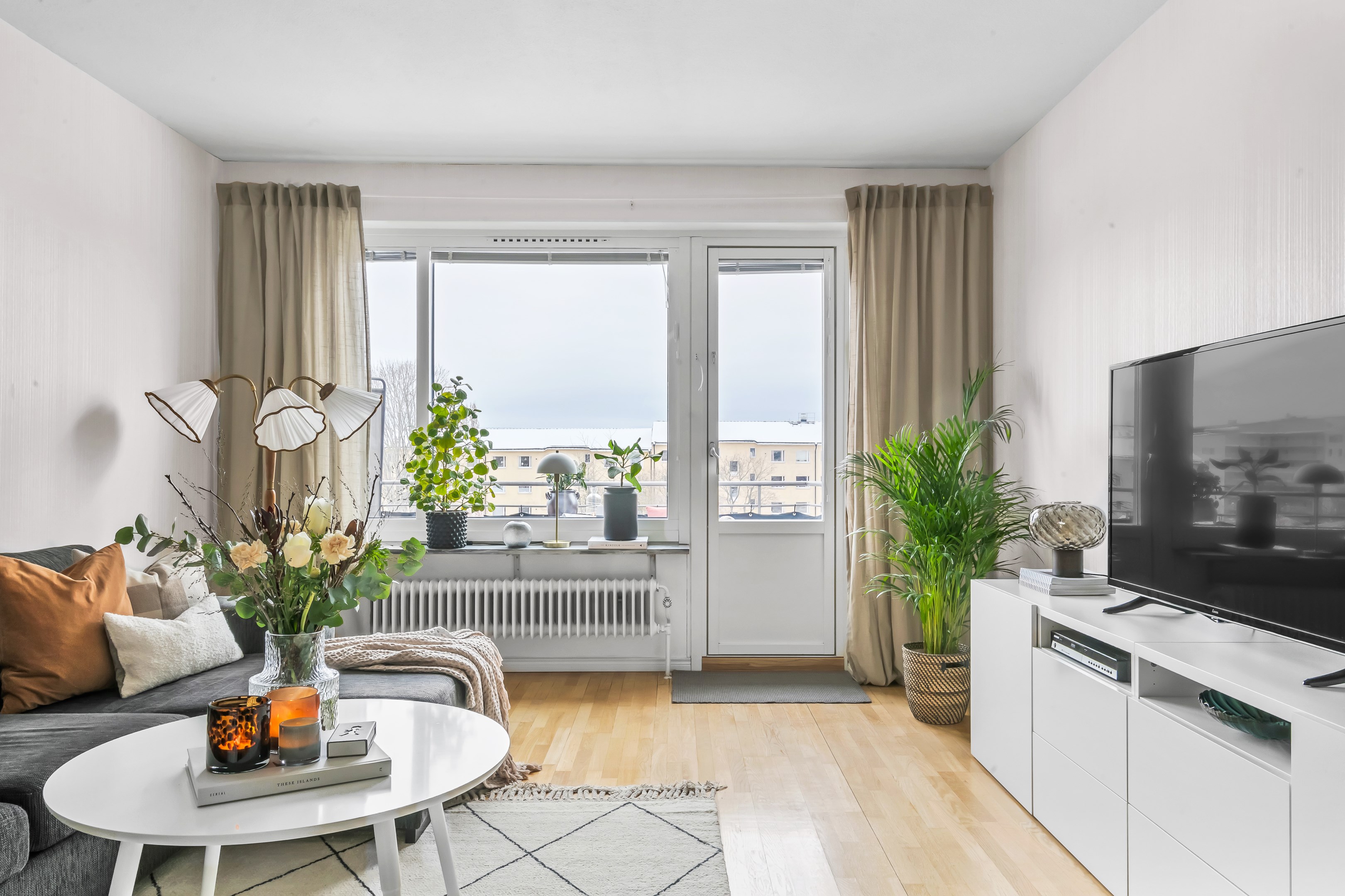 Bostadsbild från Källparksgatan 18, Såld i Salabacke, Uppsala