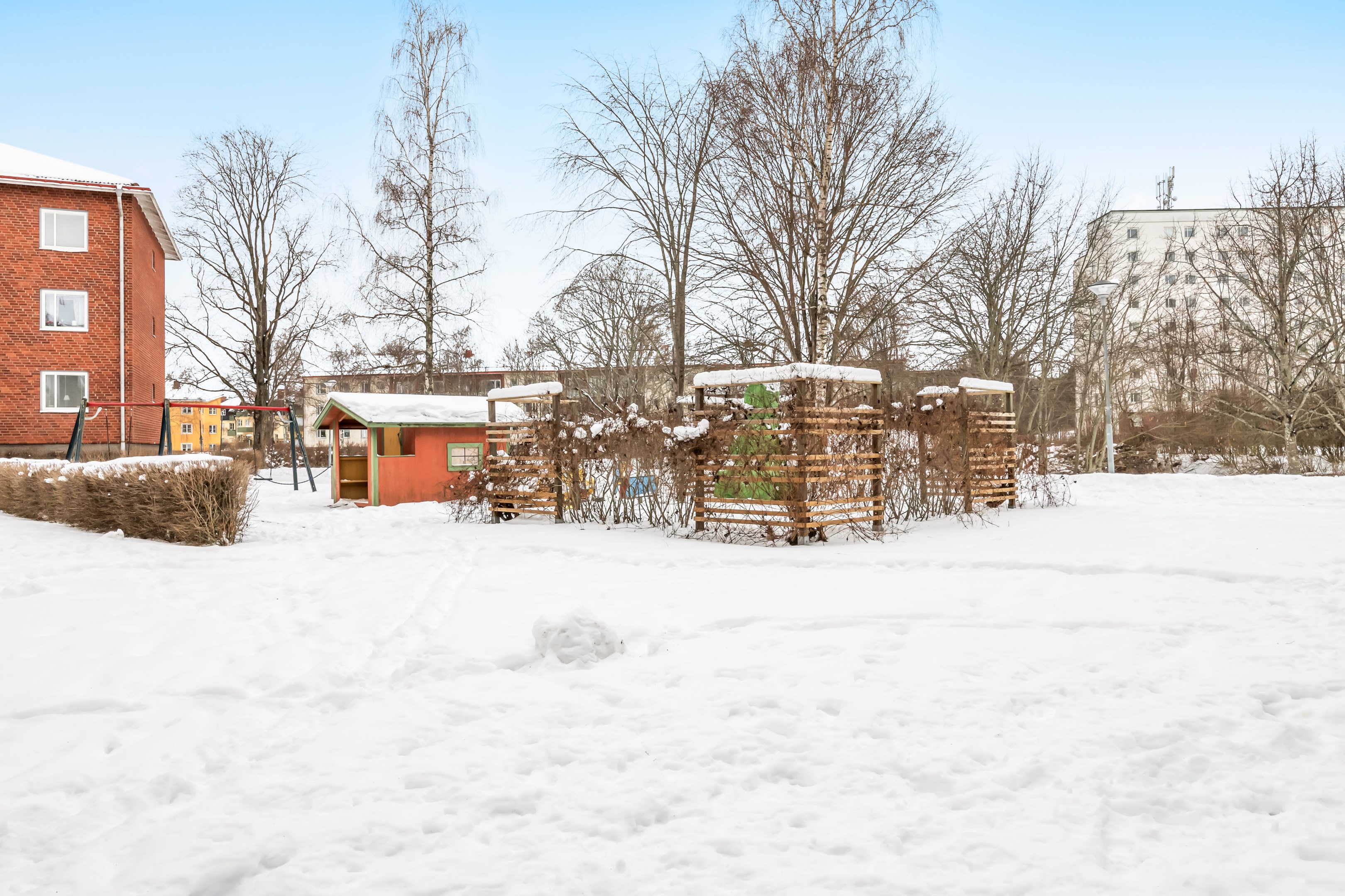 Bostadsbild från Källparksgatan 18, Såld i Salabacke, Uppsala