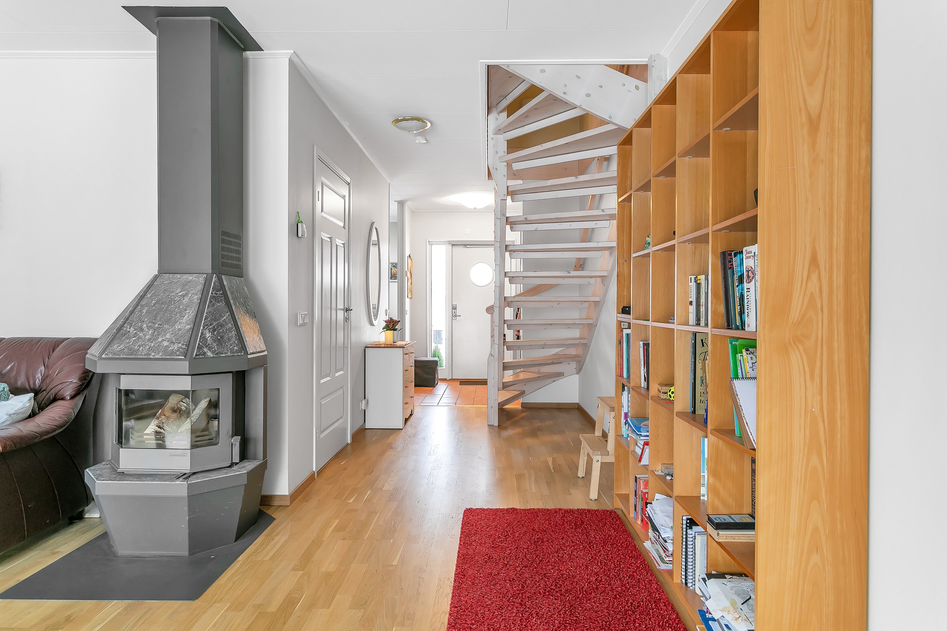 Bostadsbild från Naturstensvägen 25, Såld i Herrhagen, Uppsala