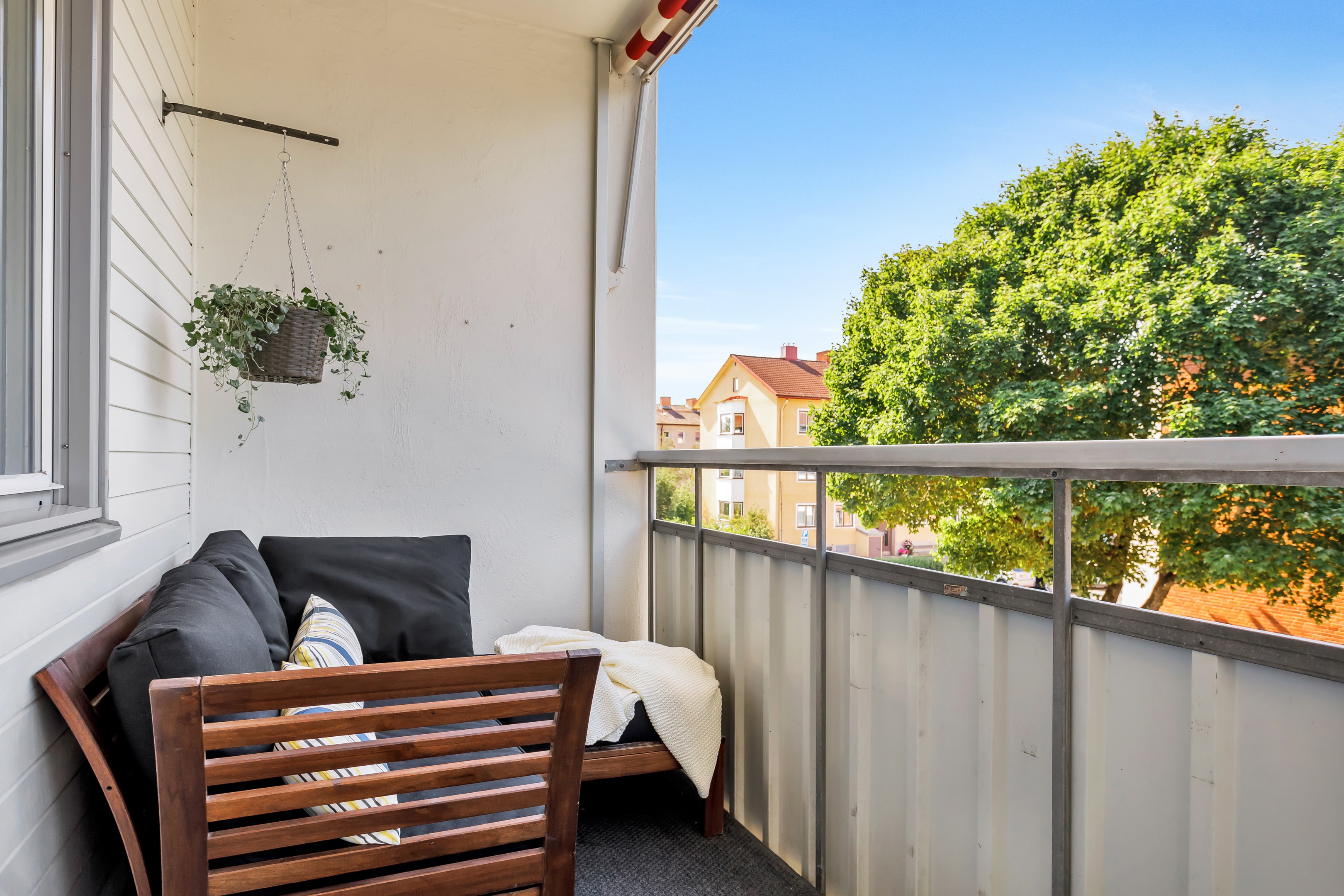 Bostadsbild från Sköldungagatan 35, Såld i Svartbäcken, Uppsala