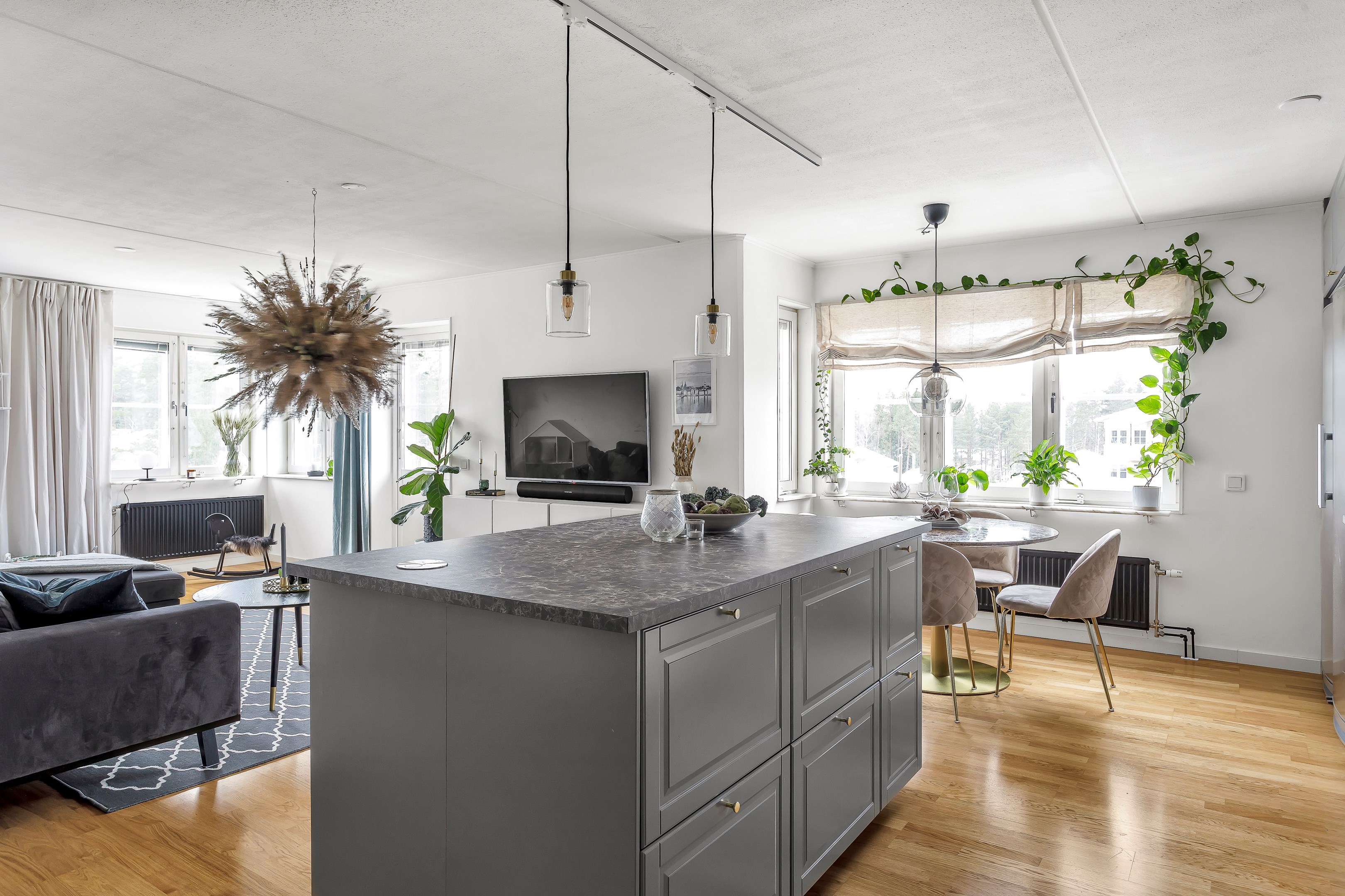 Bostadsbild från Västgötaresan 93, Såld i Sävja, Uppsala