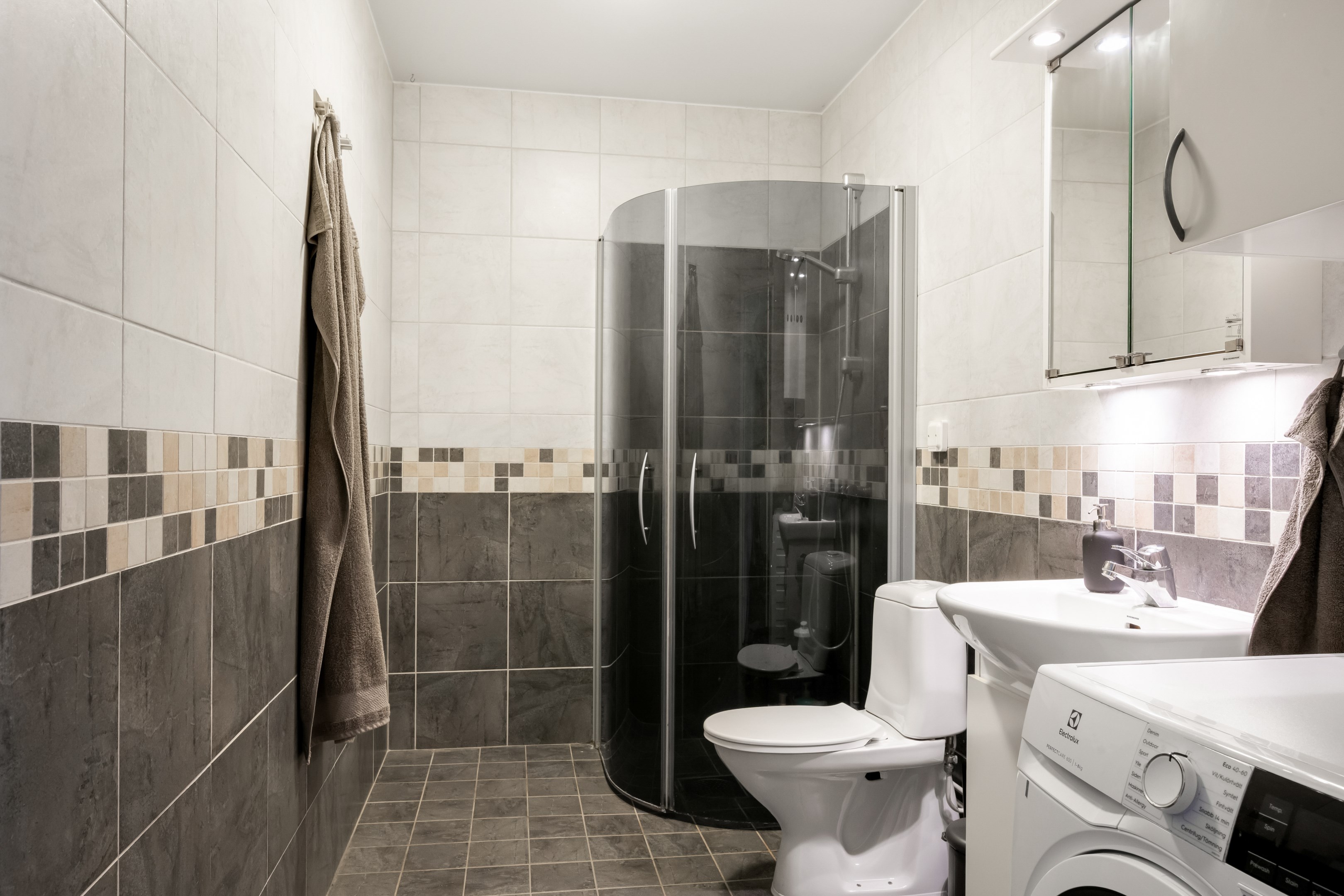 Bostadsbild från Portalgatan 4A, Till salu i Kapellgärdet, Uppsala