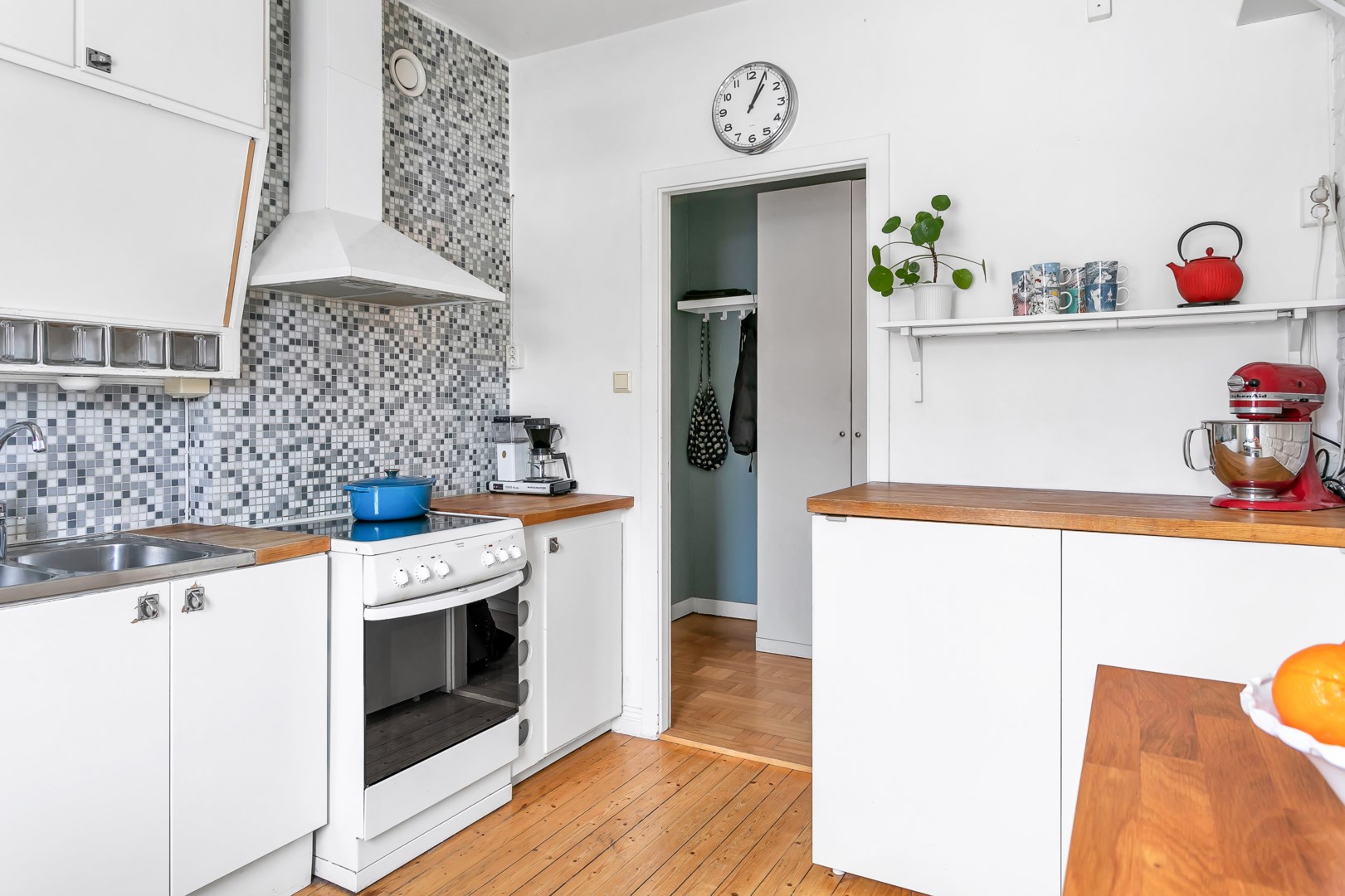 Bostadsbild från Svartbäcksgatan 74A, Såld i Svartbäcken, Uppsala