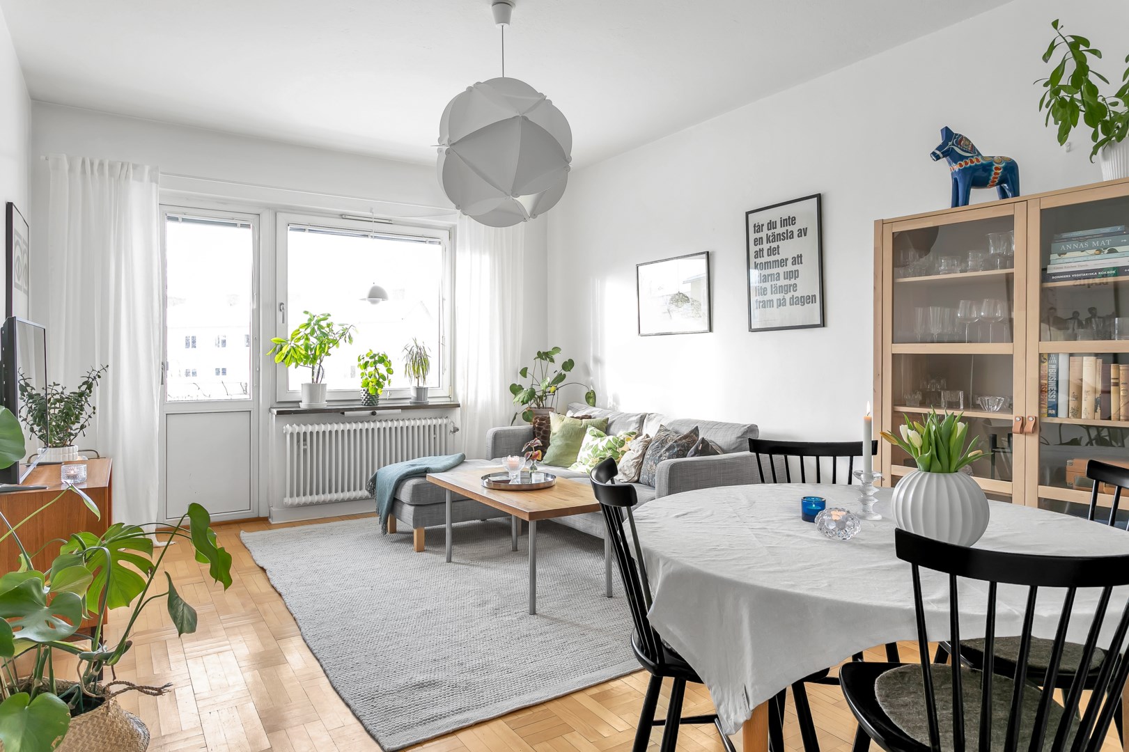 Bostadsbild från Svartbäcksgatan 74A, Såld i Svartbäcken, Uppsala