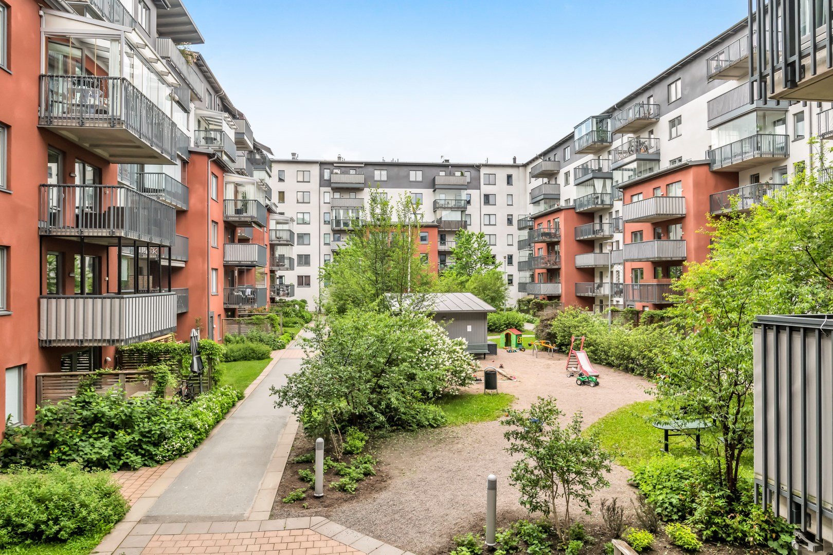 Bostadsbild från Hugingatan 11, Såld i Kungsängen, Uppsala
