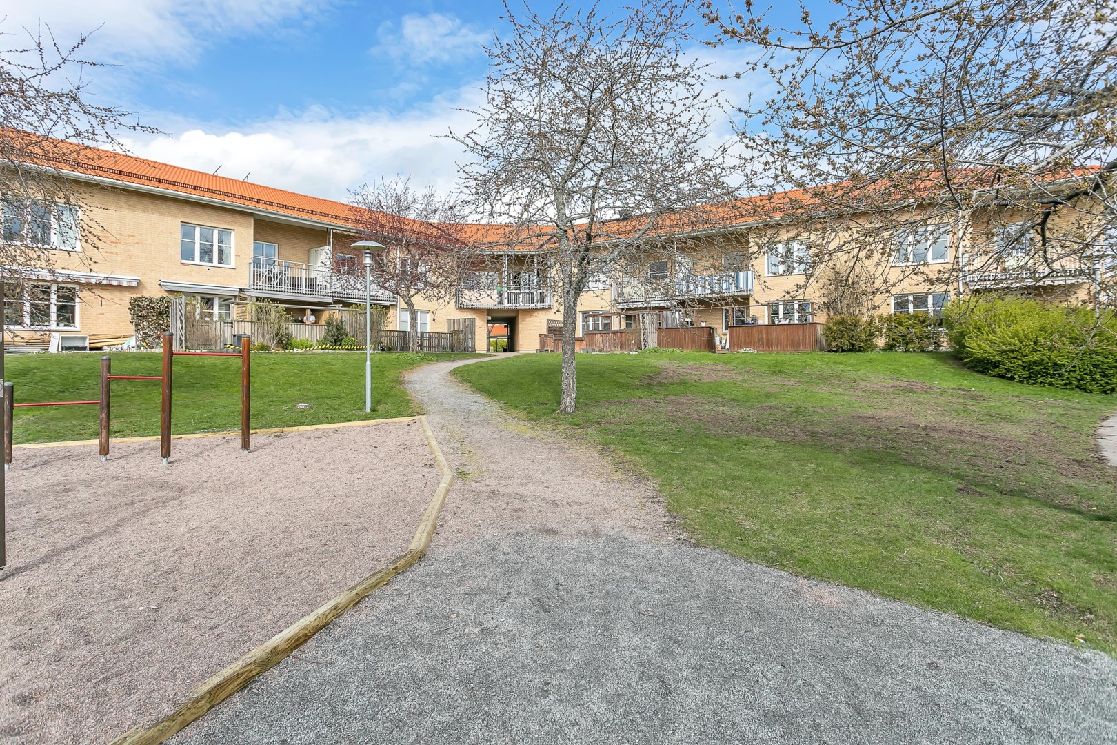 Bostadsbild från Otto Myrbergs väg 51E, Såld i Rickomberga, Uppsala