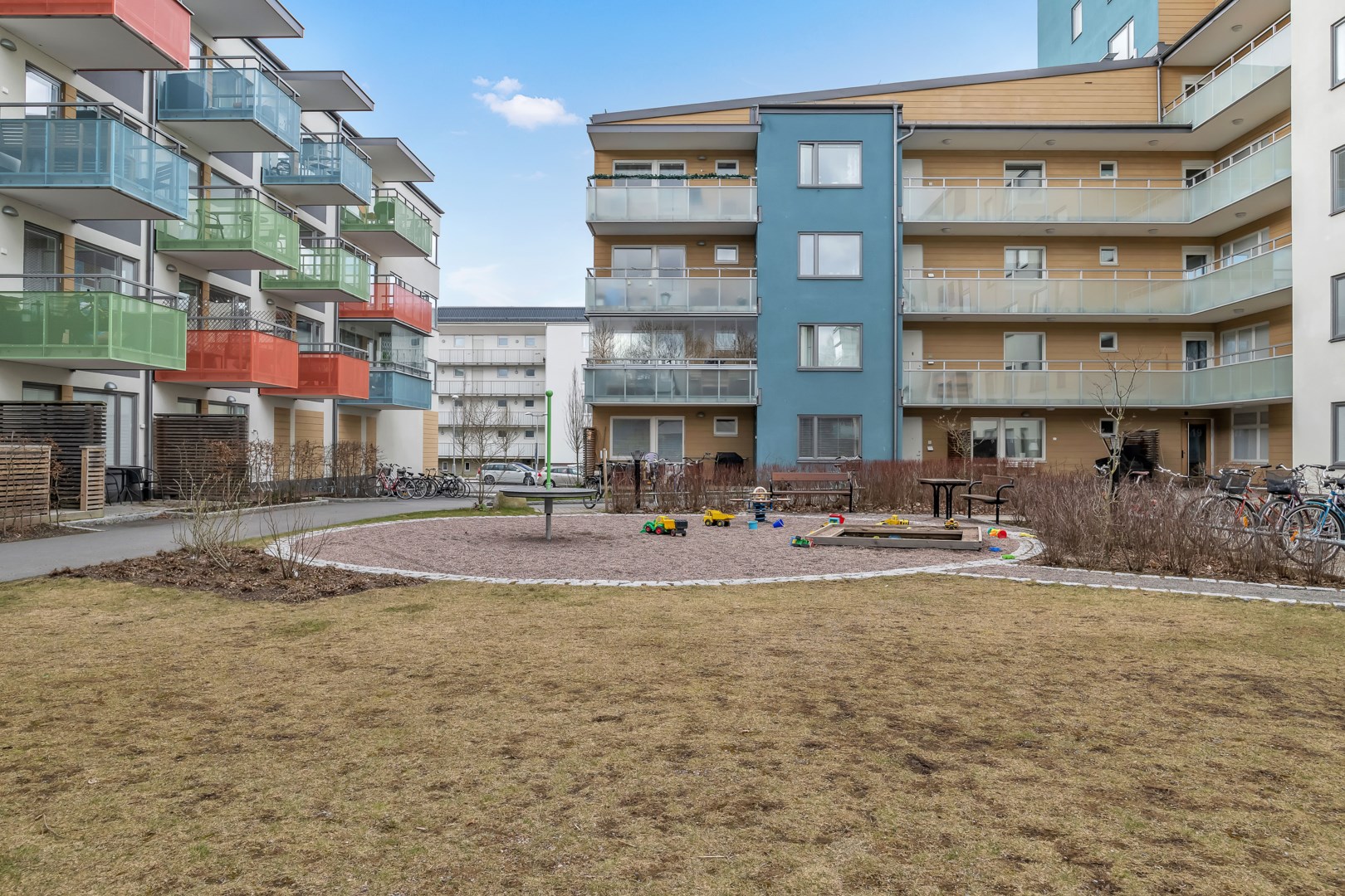 Bostadsbild från Solskensgatan 21, Såld i Gränby, Uppsala