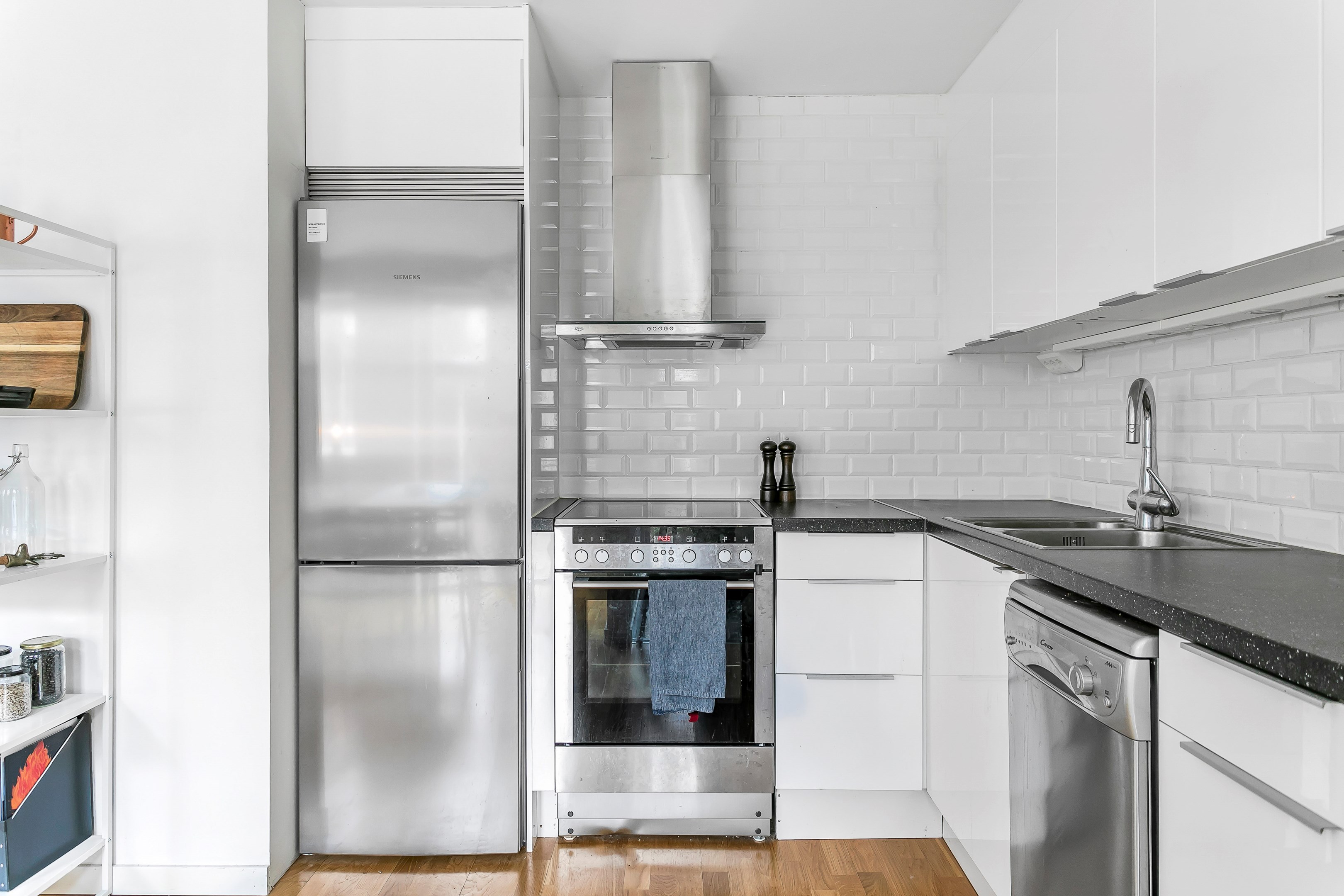 Bostadsbild från Svartbäcksgatan 21 F, Såld i Centrum, Uppsala