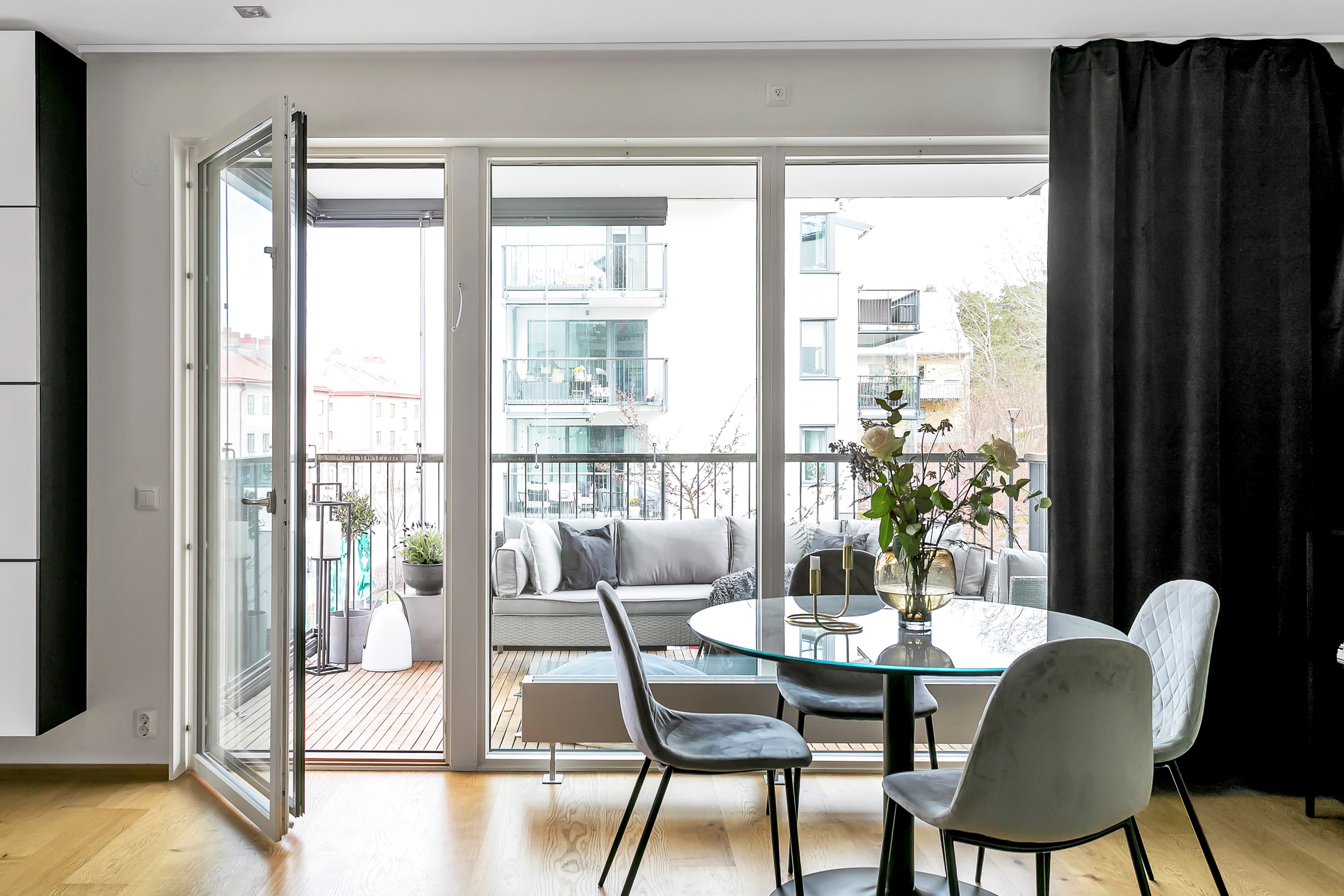 Bostadsbild från Norbyvägen 46G, Såld i Sommarro, Uppsala