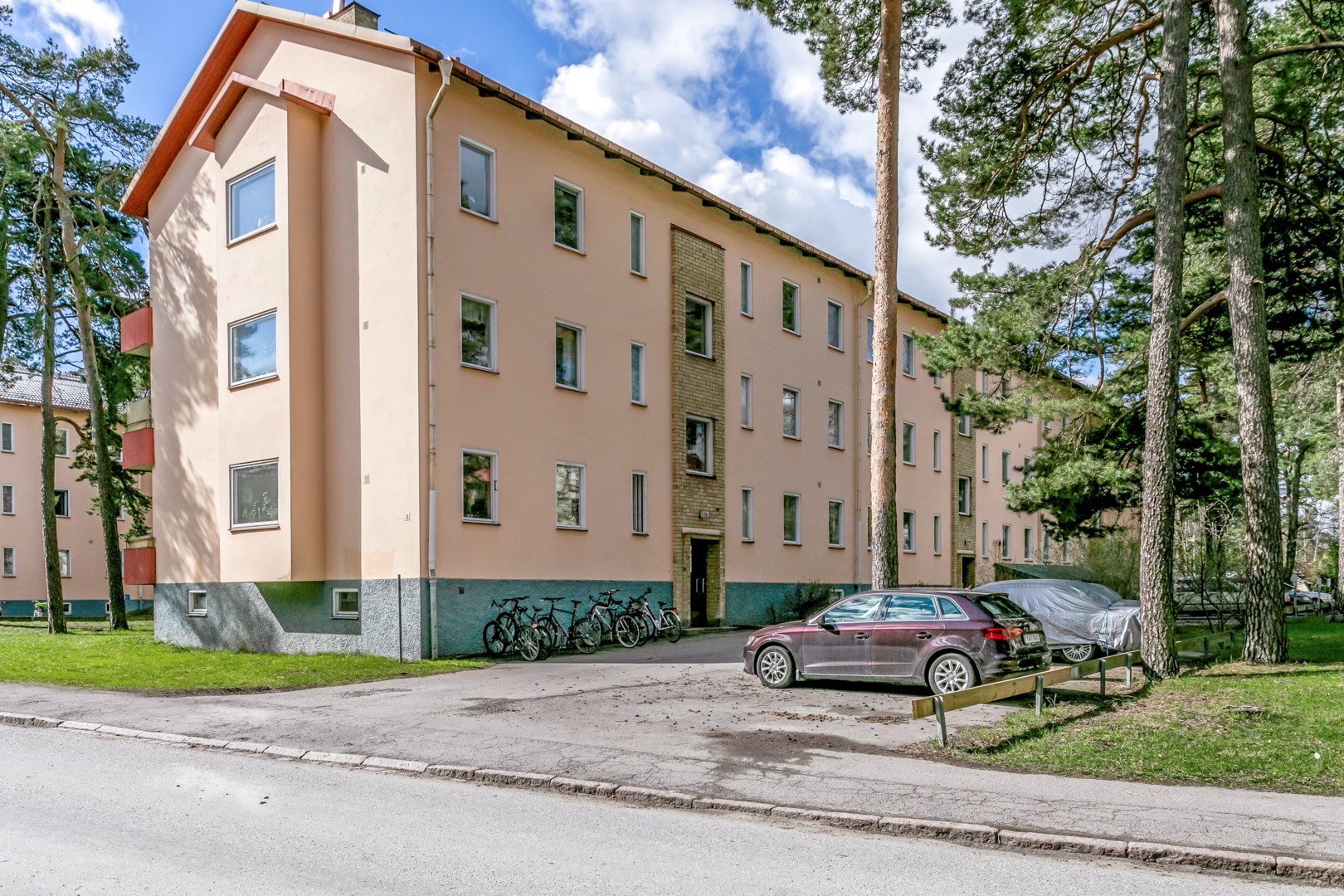 Bostadsbild från Lindsbergsgatan 11B, Såld i Sommarro, Uppsala