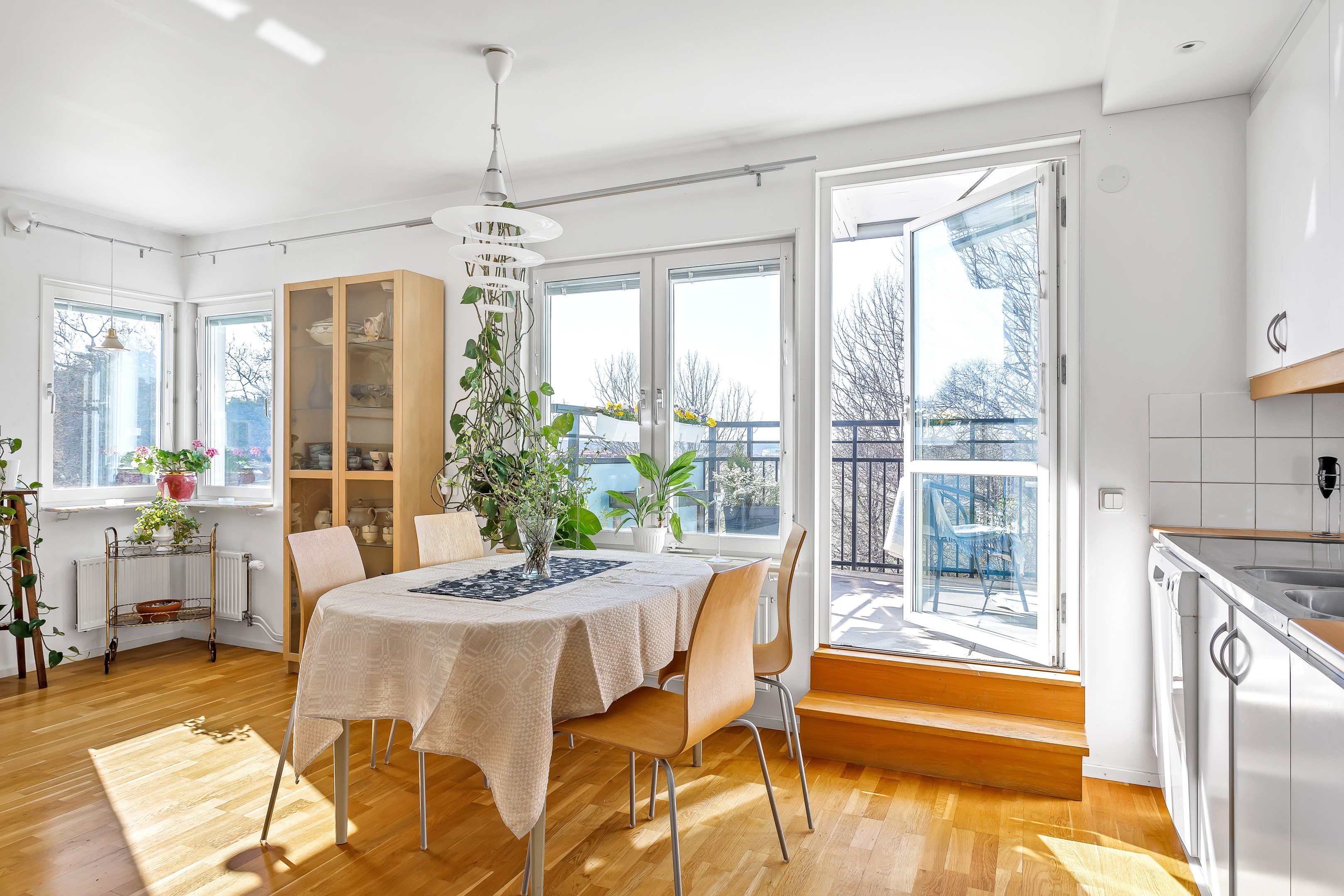 Bostadsbild från Eva Lagerwalls väg 28, Såld i Ulleråker, Uppsala