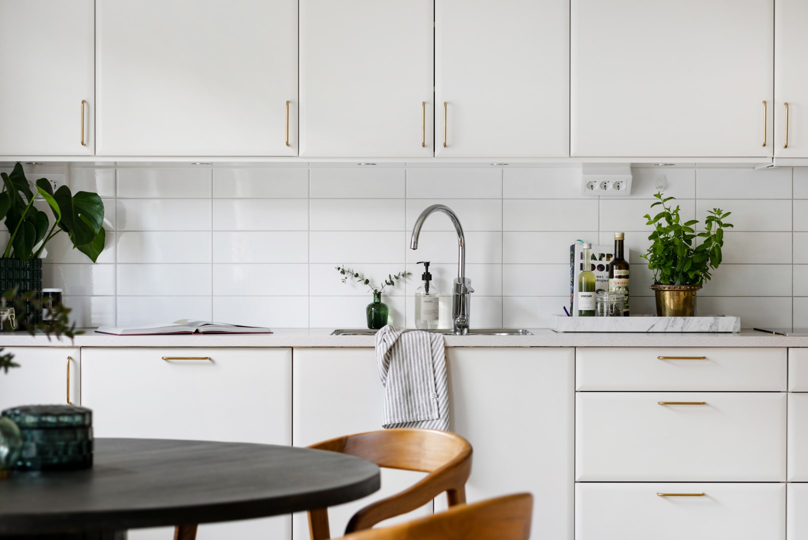 Bostadsbild från Danderydsgatan 27, 4tr, Såld i Östermalm - Lärkstan, Stockholm