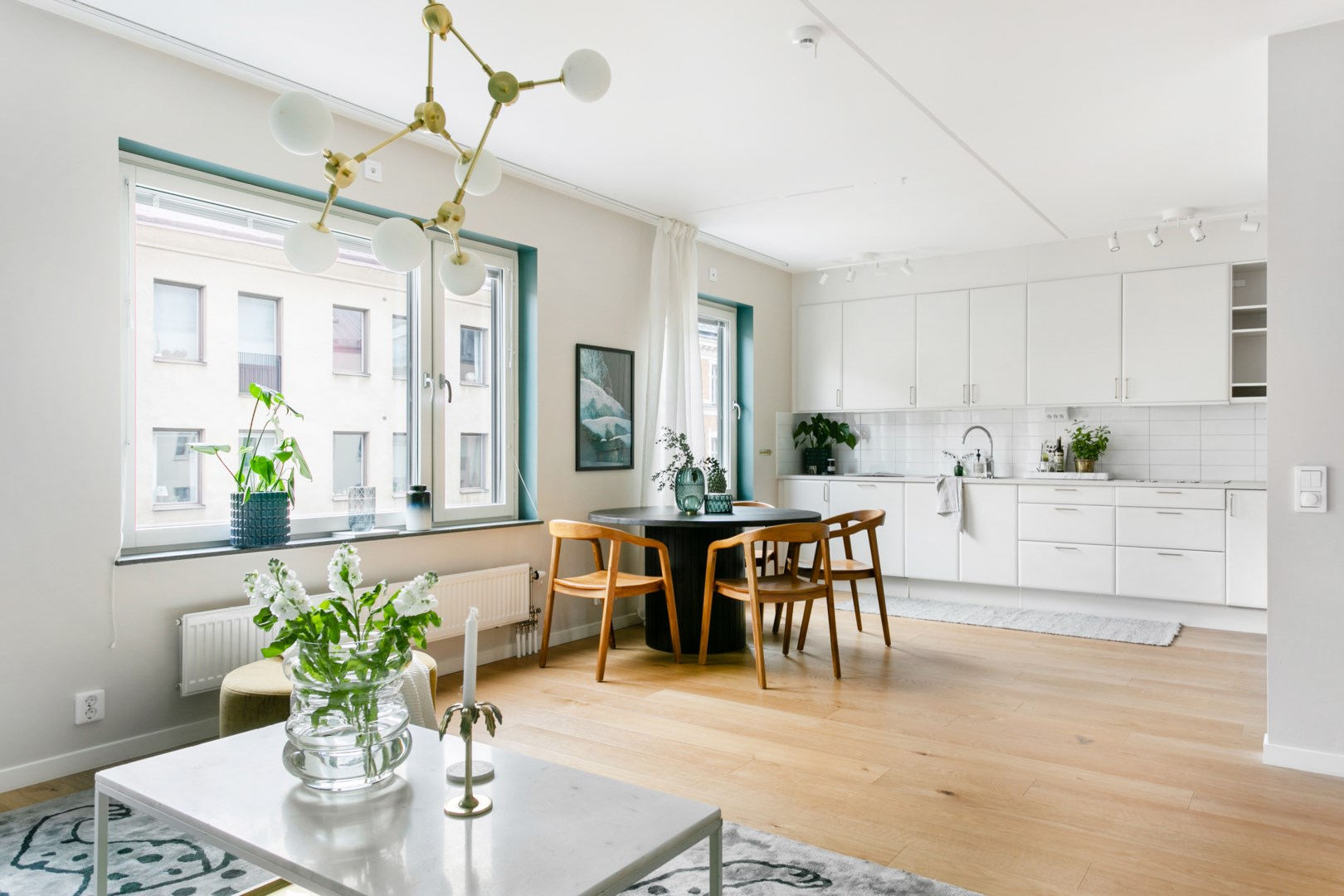 Bostadsbild från Danderydsgatan 27, 4tr, Såld i Östermalm - Lärkstan, Stockholm