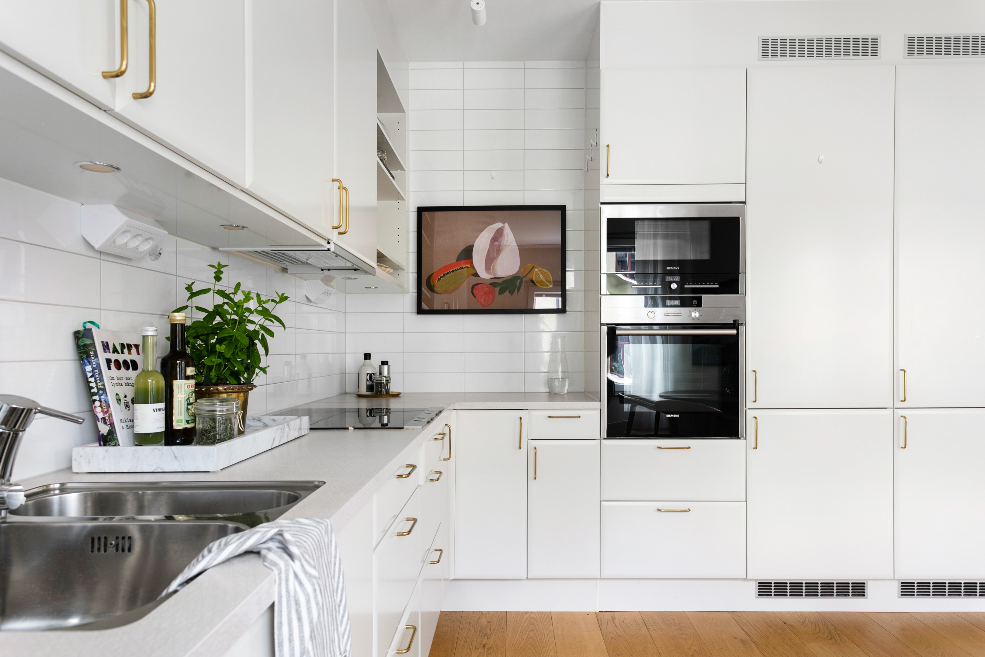 Bostadsbild från Danderydsgatan 27, 4tr, Såld i Östermalm - Lärkstan, Stockholm