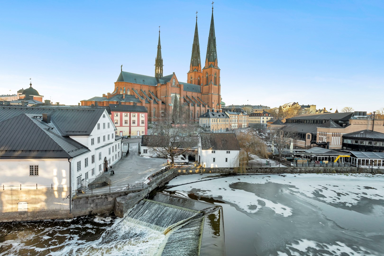 Bostadsbild från Östra ågatan 17, Såld i Centrum, Uppsala