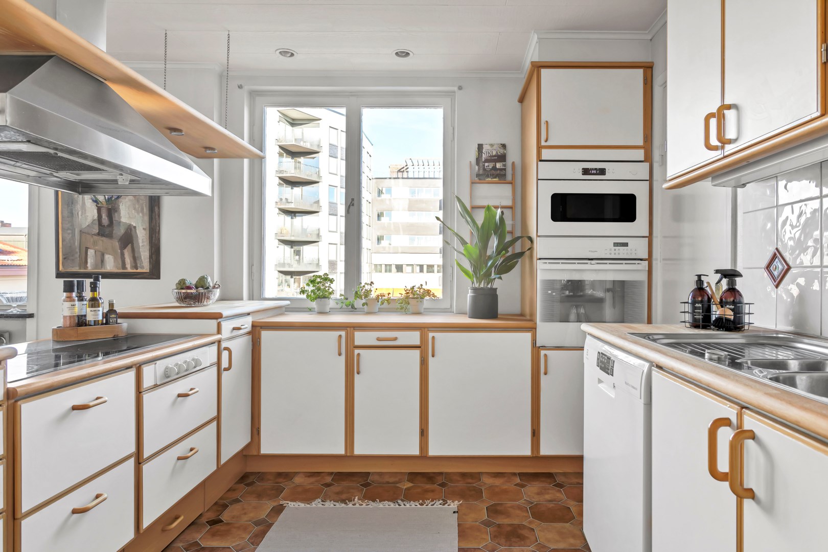 Bostadsbild från Östra ågatan 17, Såld i Centrum, Uppsala