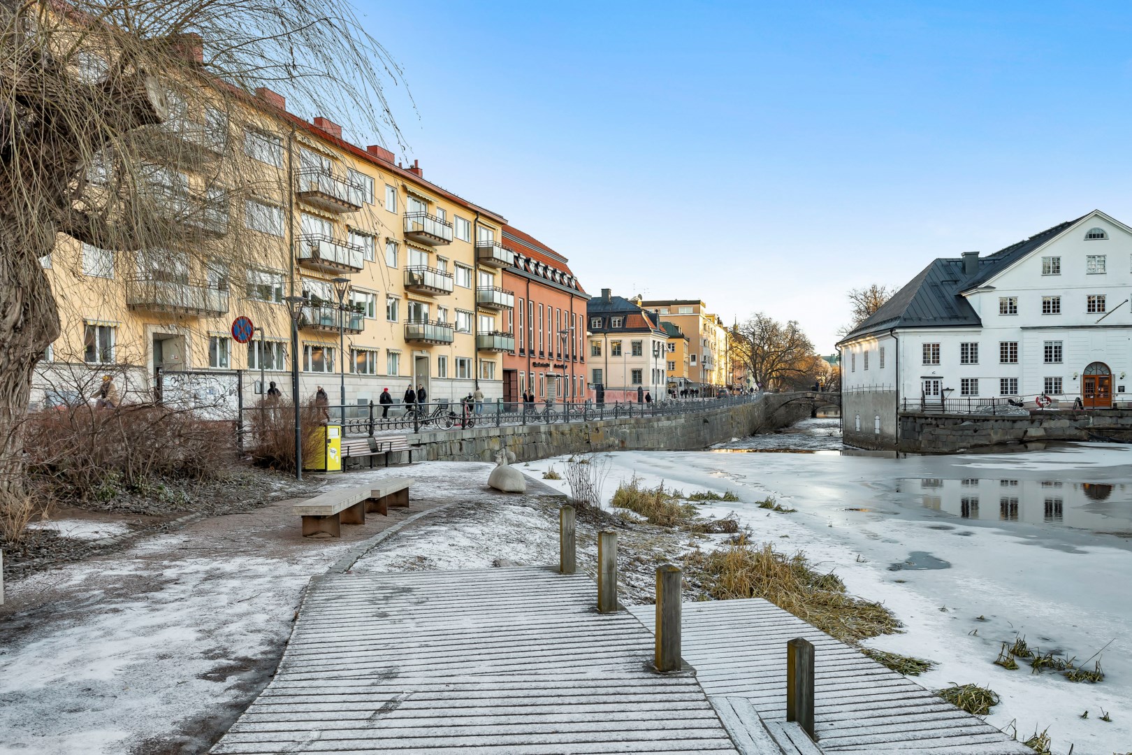 Bostadsbild från Östra ågatan 17, Såld i Centrum, Uppsala