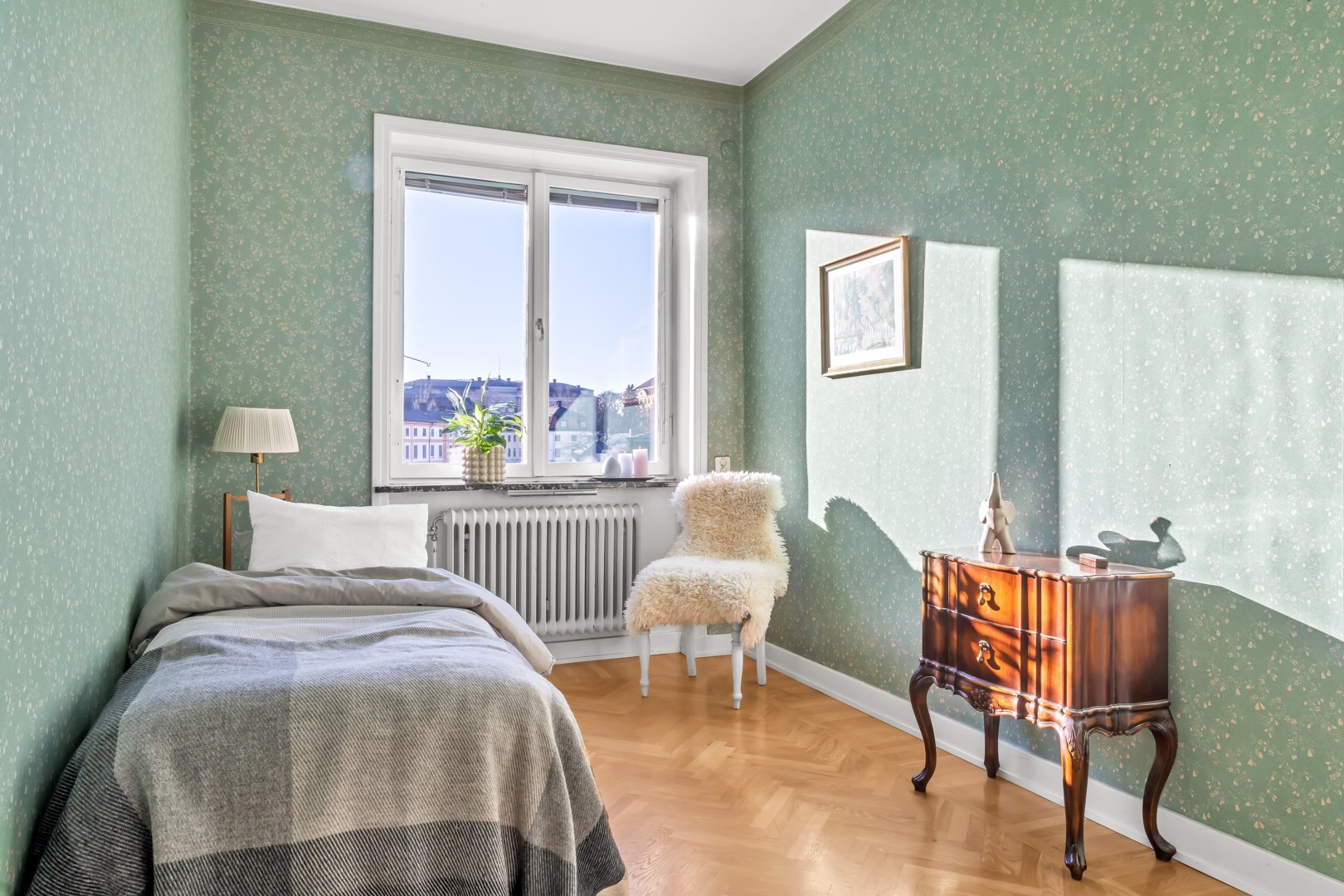 Bostadsbild från Östra ågatan 17, Såld i Centrum, Uppsala