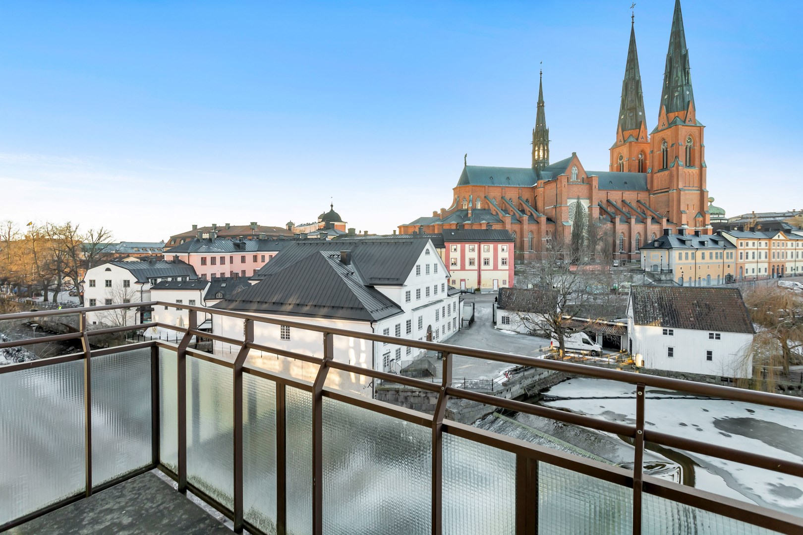 Bostadsbild från Östra ågatan 17, Såld i Centrum, Uppsala