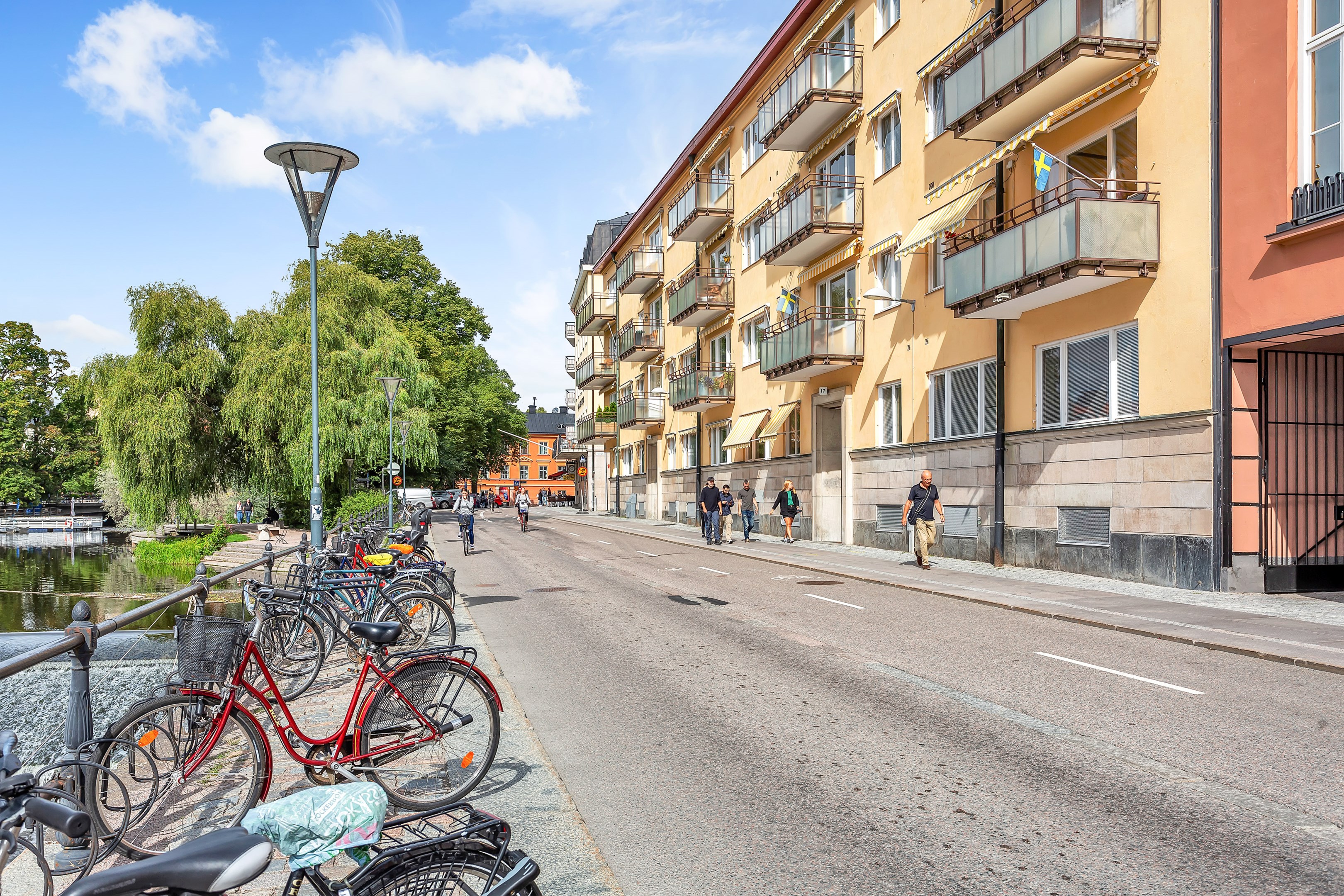 Bostadsbild från Östra ågatan 17, Såld i Centrum, Uppsala