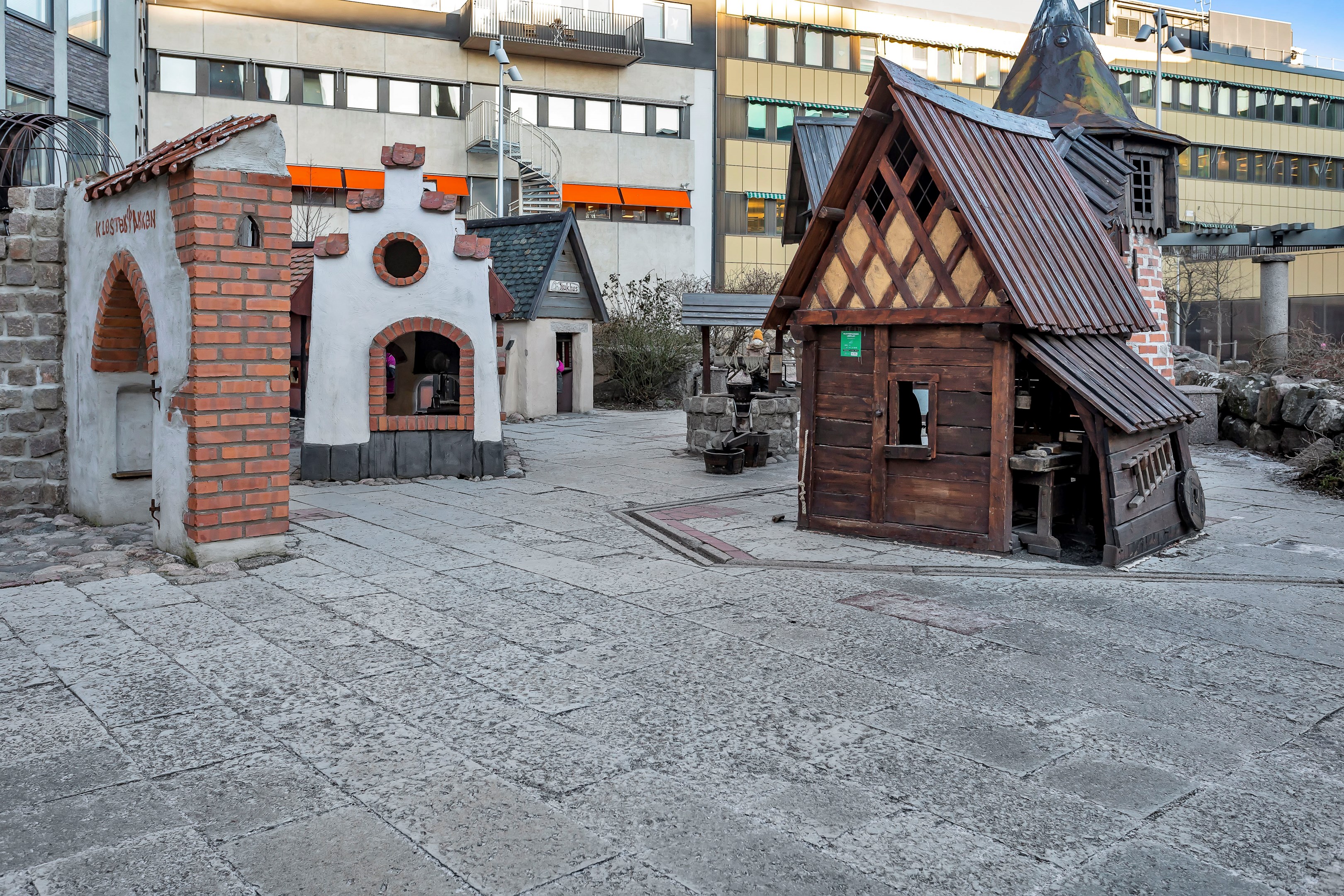 Bostadsbild från Östra ågatan 17, Såld i Centrum, Uppsala