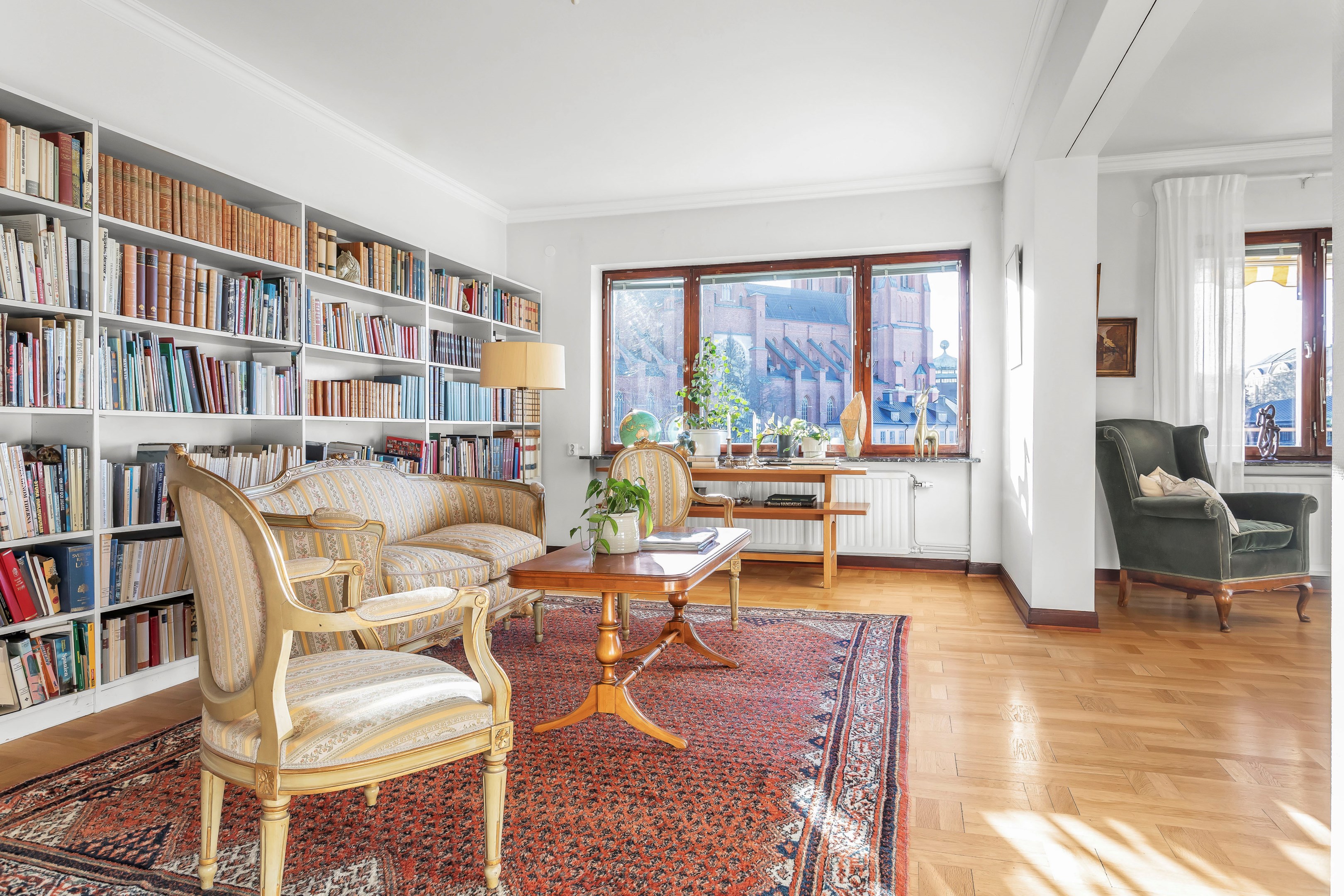 Bostadsbild från Östra ågatan 17, Såld i Centrum, Uppsala