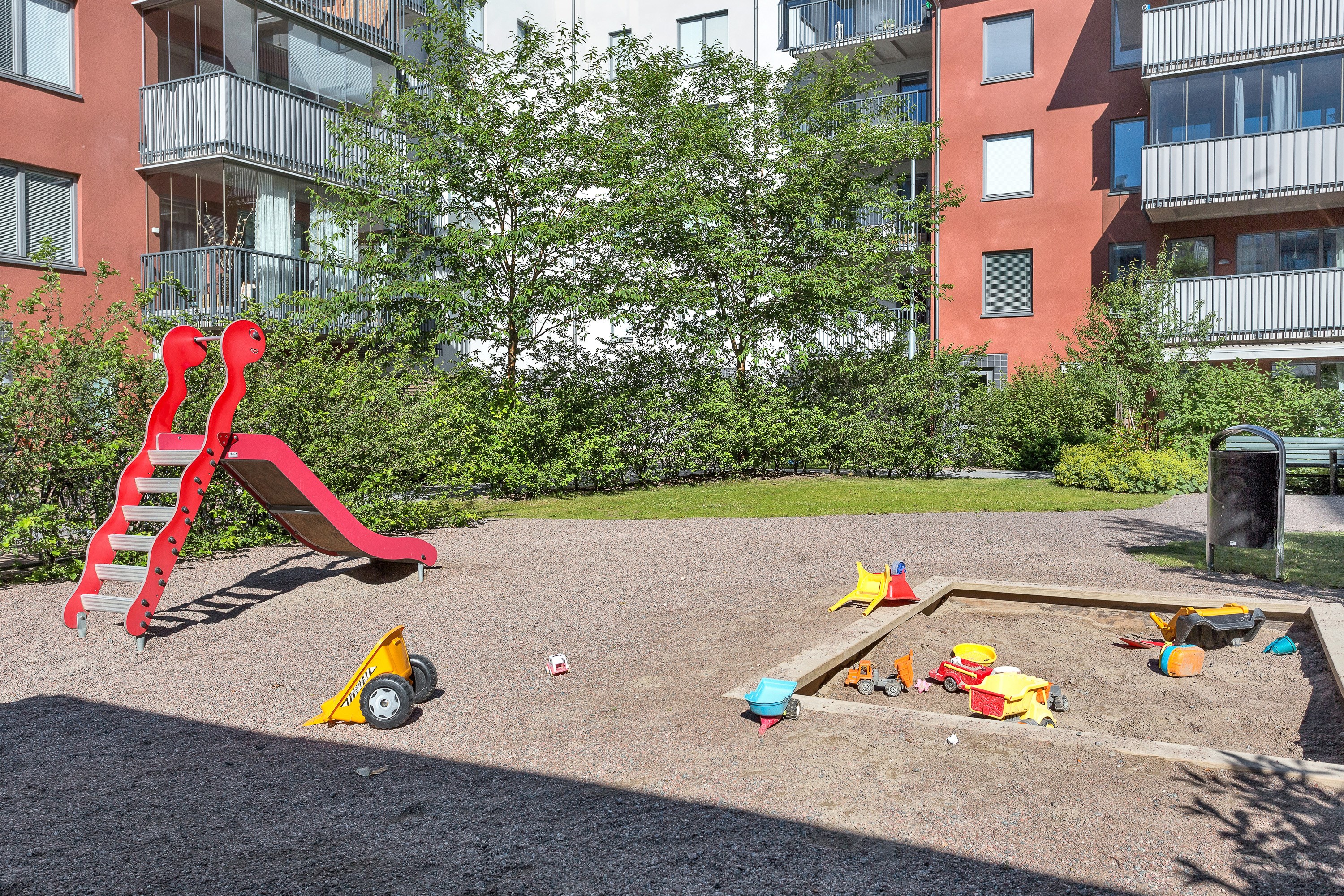 Bostadsbild från Siktargatan 15, Såld i Kungsängen, Uppsala