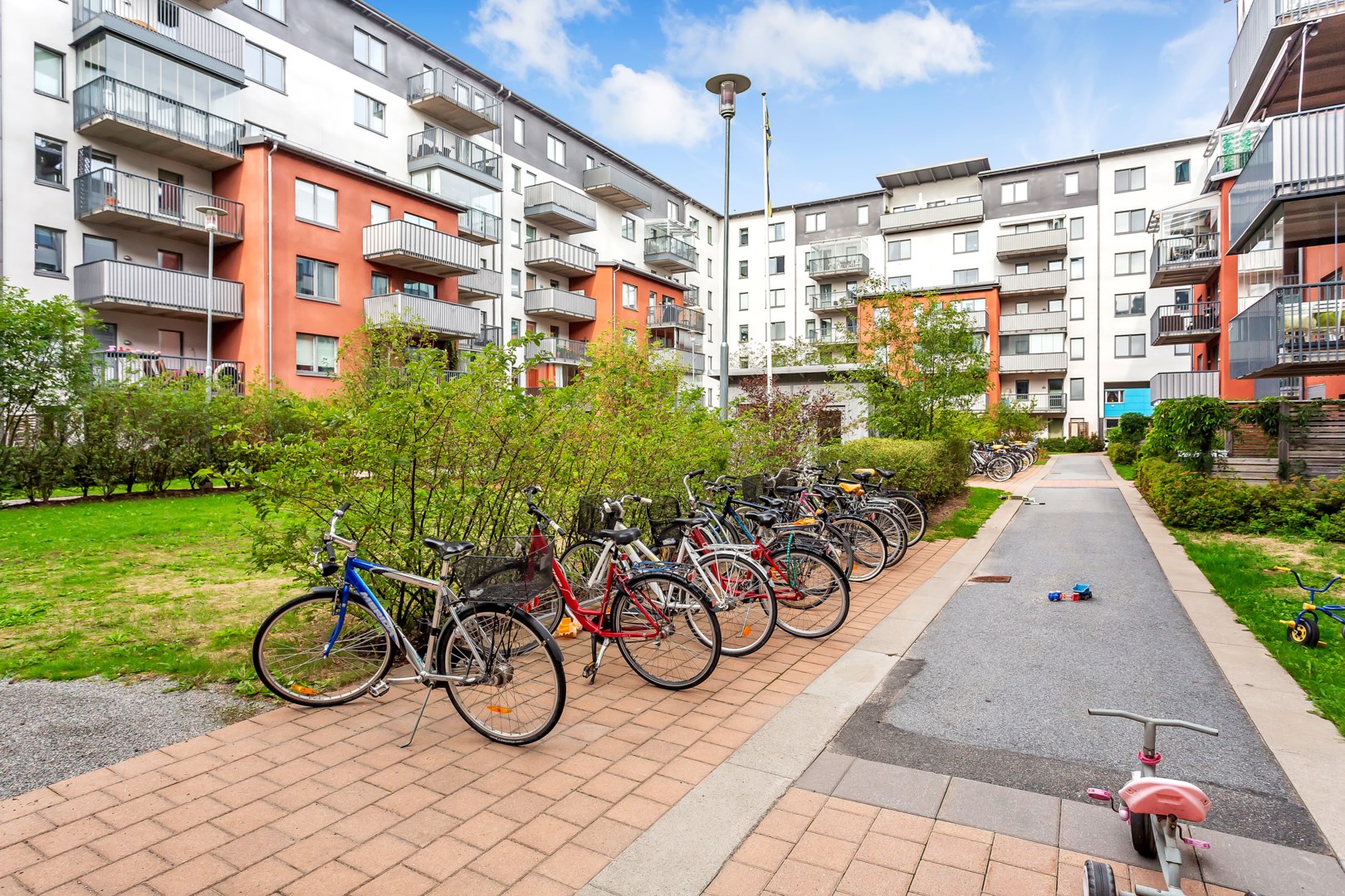 Bostadsbild från Siktargatan 15, Såld i Kungsängen, Uppsala