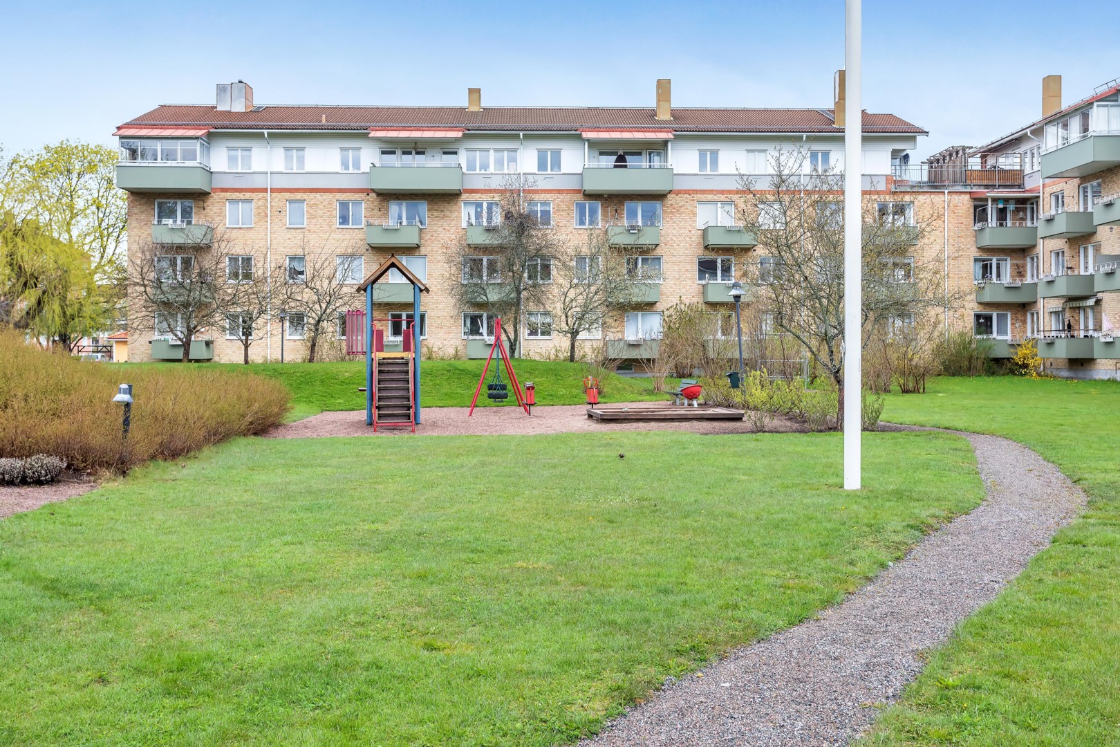 Bostadsbild från Prästgårdsgatan 12B, Såld i Stabby, Uppsala