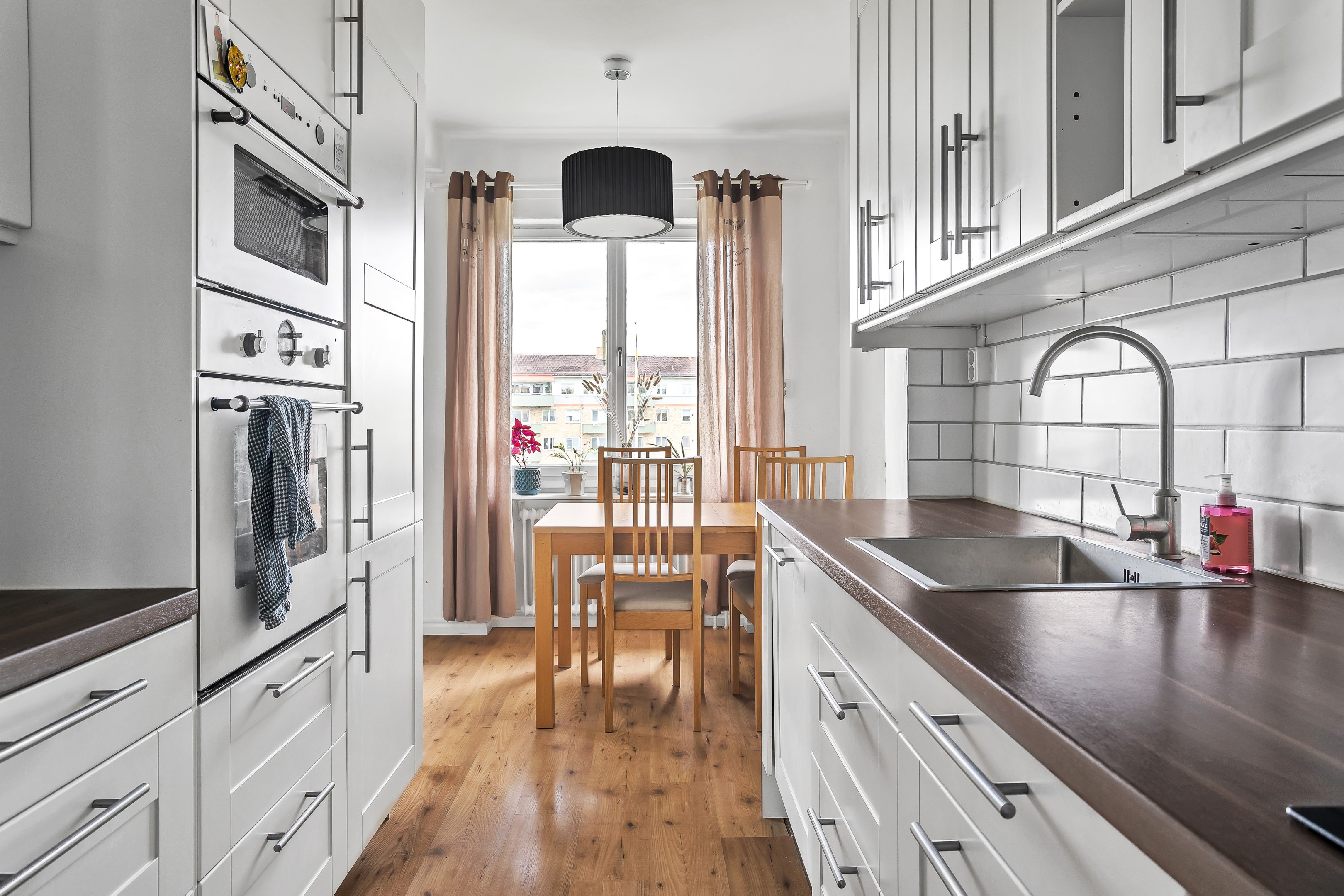 Bostadsbild från Prästgårdsgatan 12B, Såld i Stabby, Uppsala