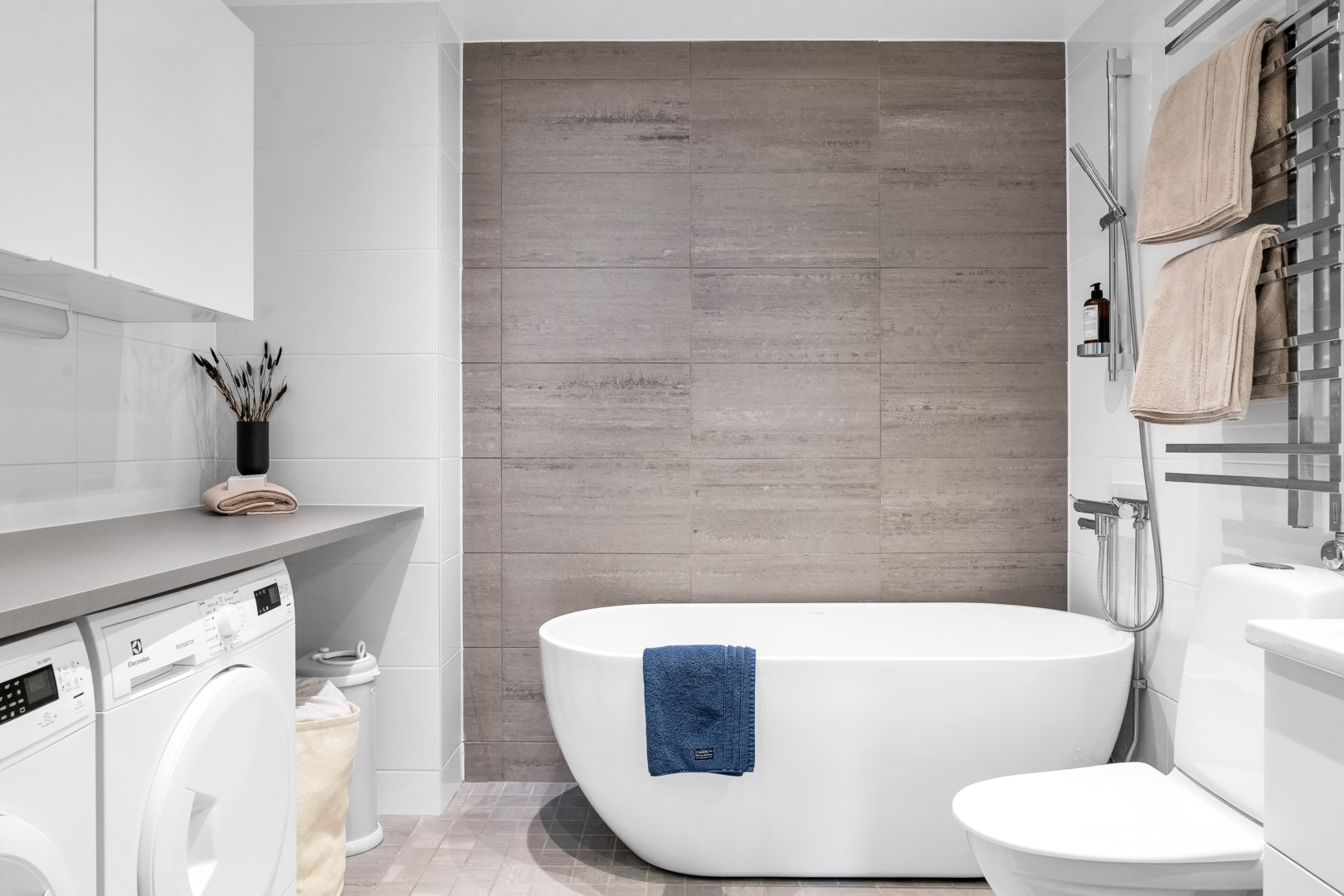 Bostadsbild från Torgny Segerstedts Allé 38, Såld i Rosendal, Uppsala