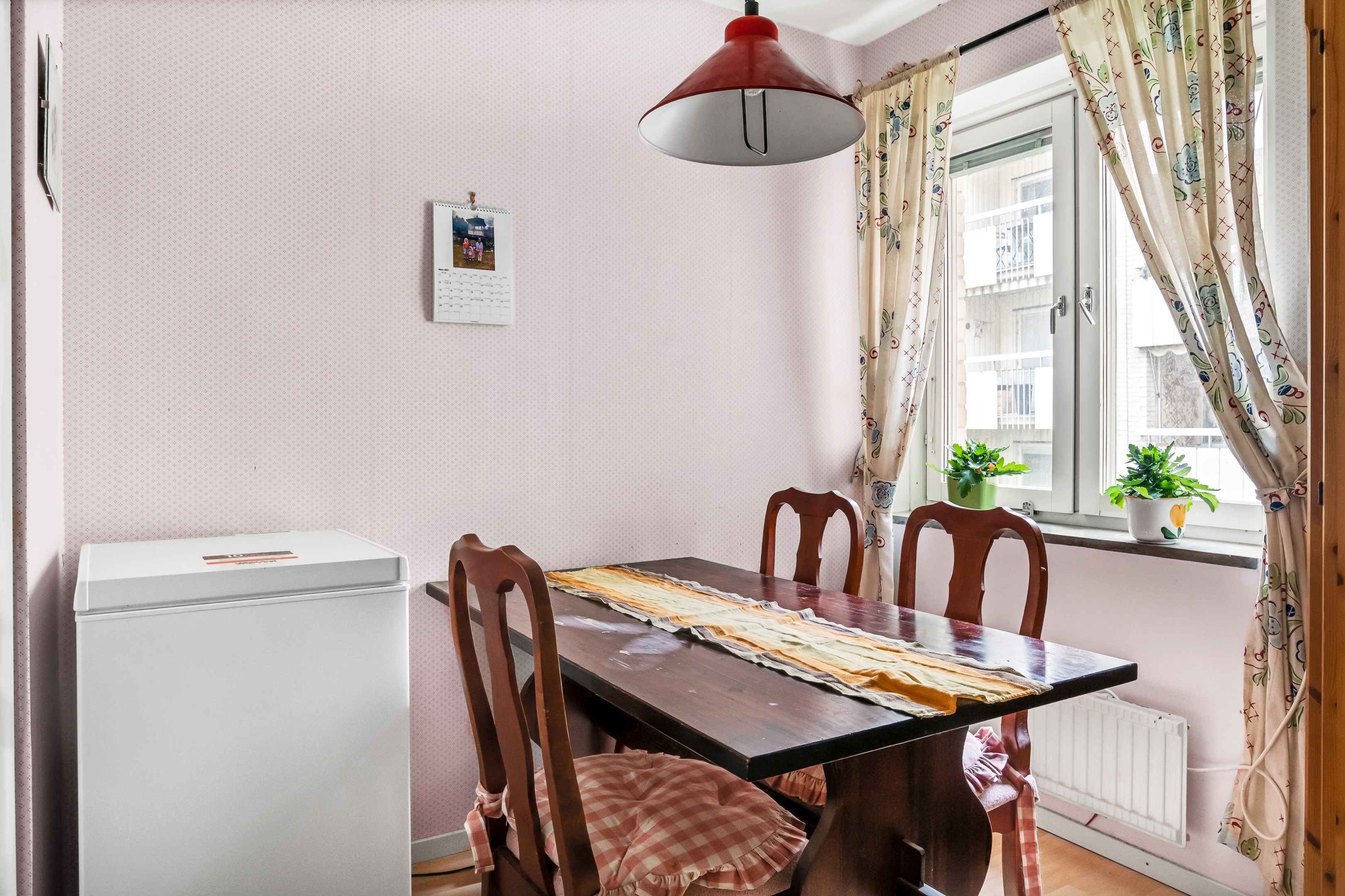 Bostadsbild från Hamnesplanaden 2B, Snart till salu i Centrum, Uppsala