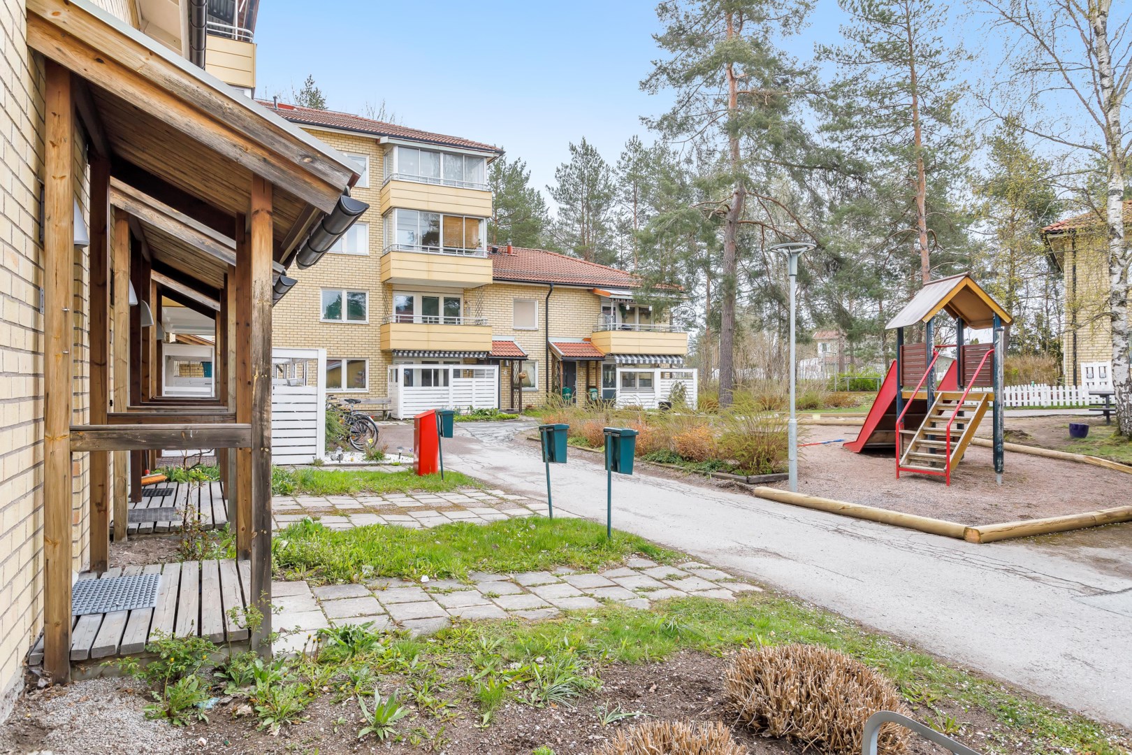 Bostadsbild från Bergslagsresan 2, Såld i Sävja, Uppsala