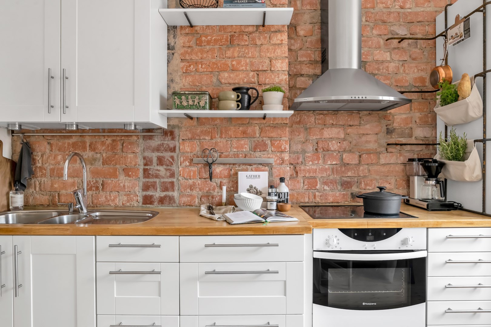 Bostadsbild från Salagatan 15B, Såld i Höganäs, Uppsala