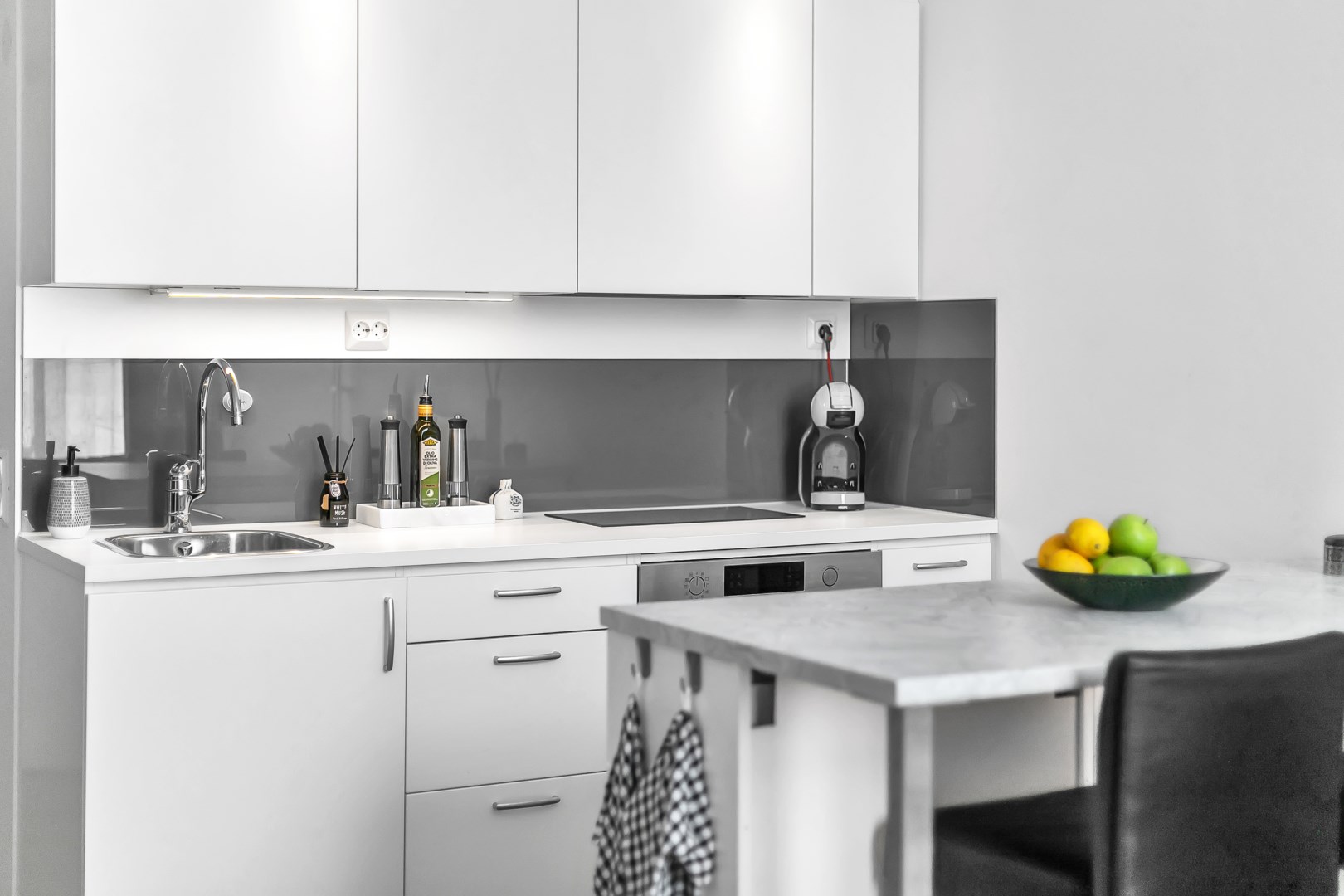 Bostadsbild från Rosendalsvägen 12, Såld i Rosendal, Uppsala