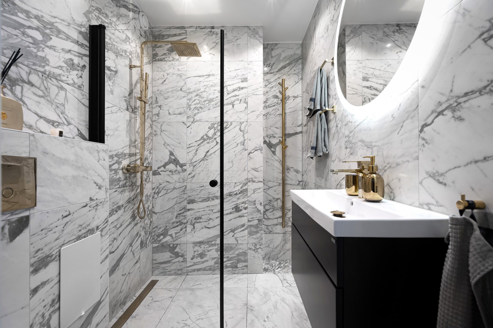 Bostadsbild från Essinge Brogata 8, Såld i Lilla Essingen, Stockholm