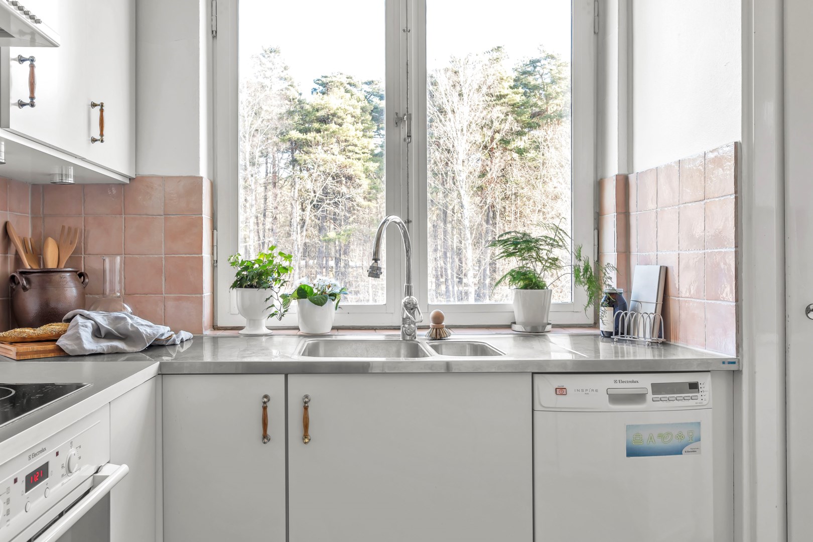 Bostadsbild från Norbyvägen 71B, Såld i Sommarro, Uppsala