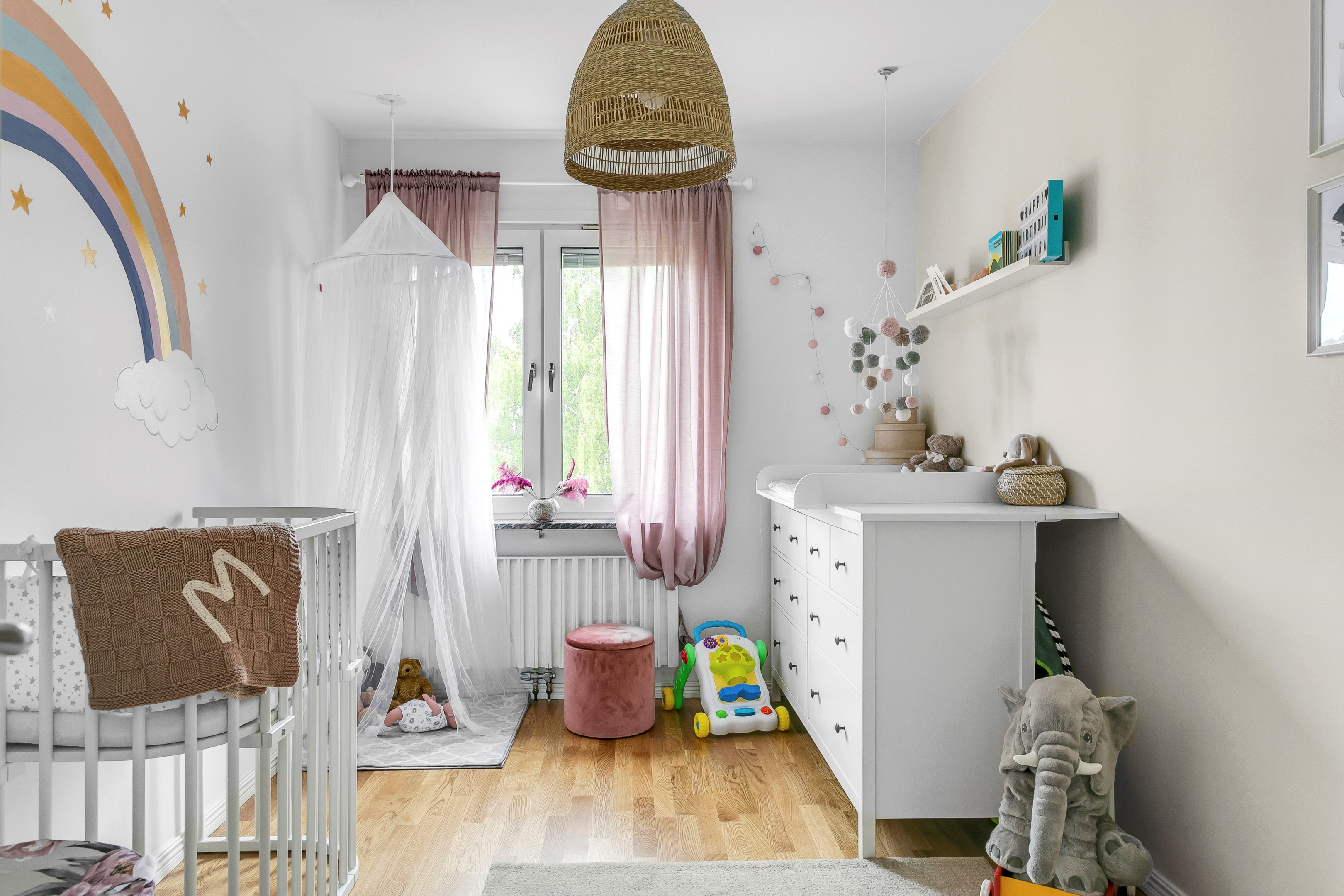 Bostadsbild från Heidenstamsgatan 21, Såld i Heidenstam, Uppsala