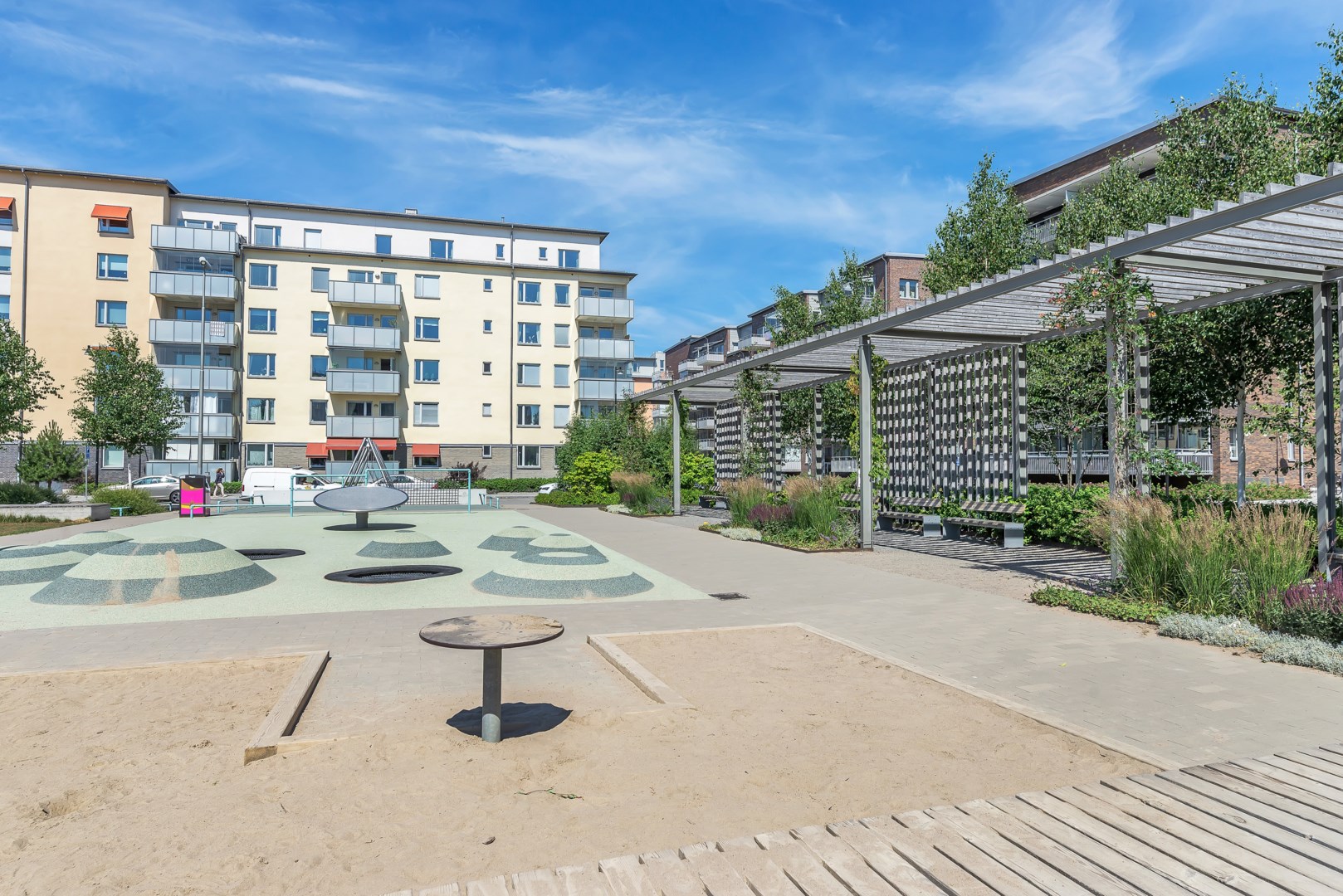 Bostadsbild från Kungsängsesplanaden 10 A, Såld i Kungsängen, Uppsala